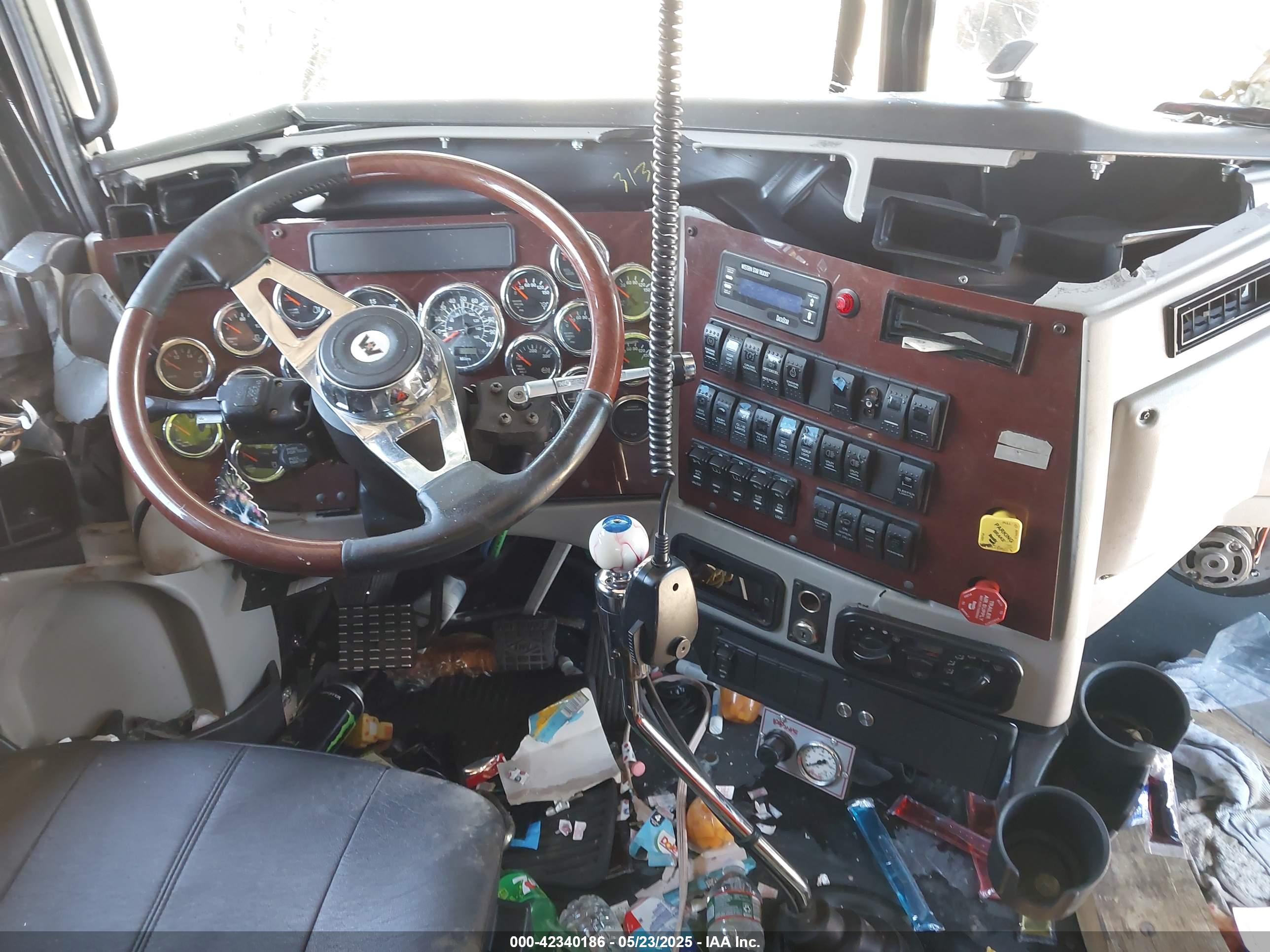 WESTERN STAR/AUTO image 8