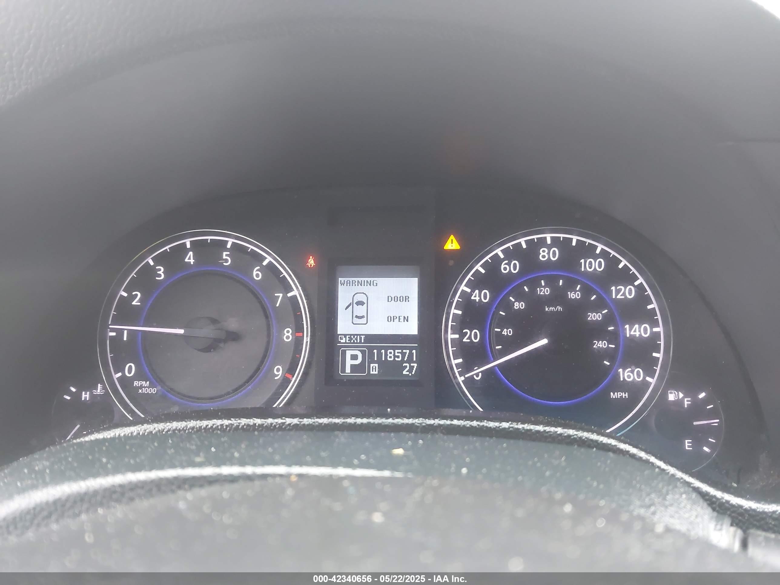 INFINITI G37X image 7