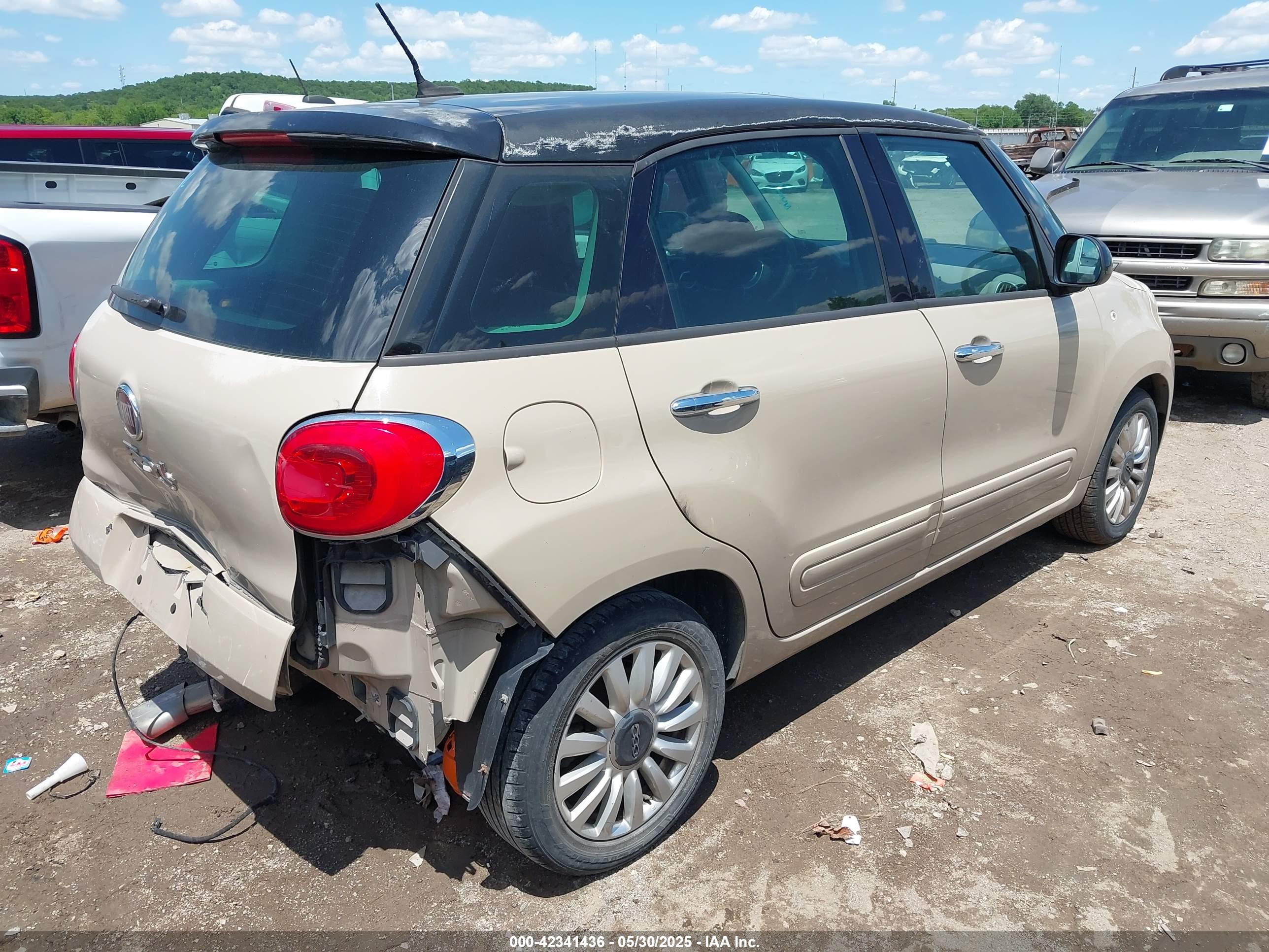FIAT 500L image 4