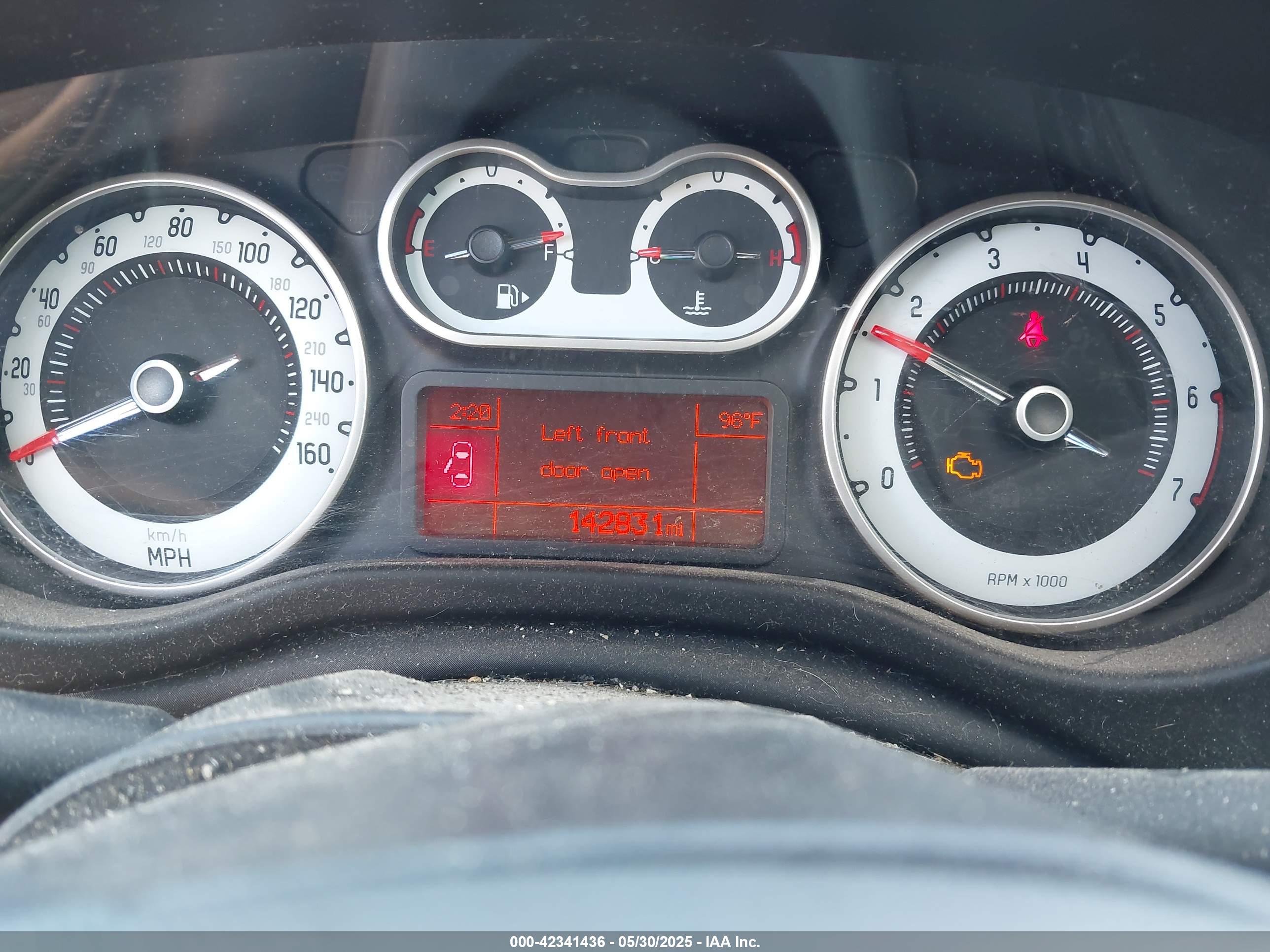 FIAT 500L image 7