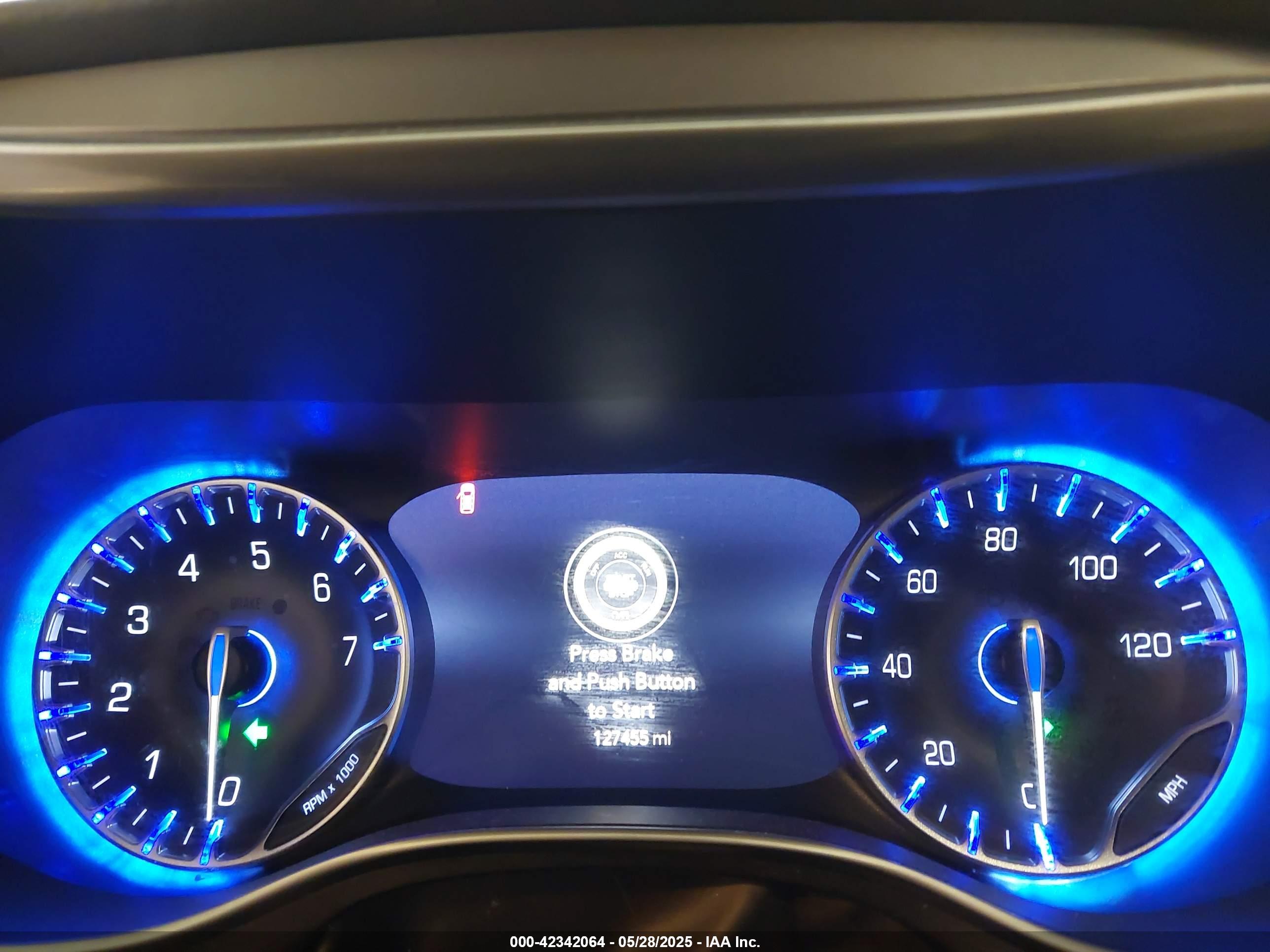CHRYSLER PACIFICA image 7