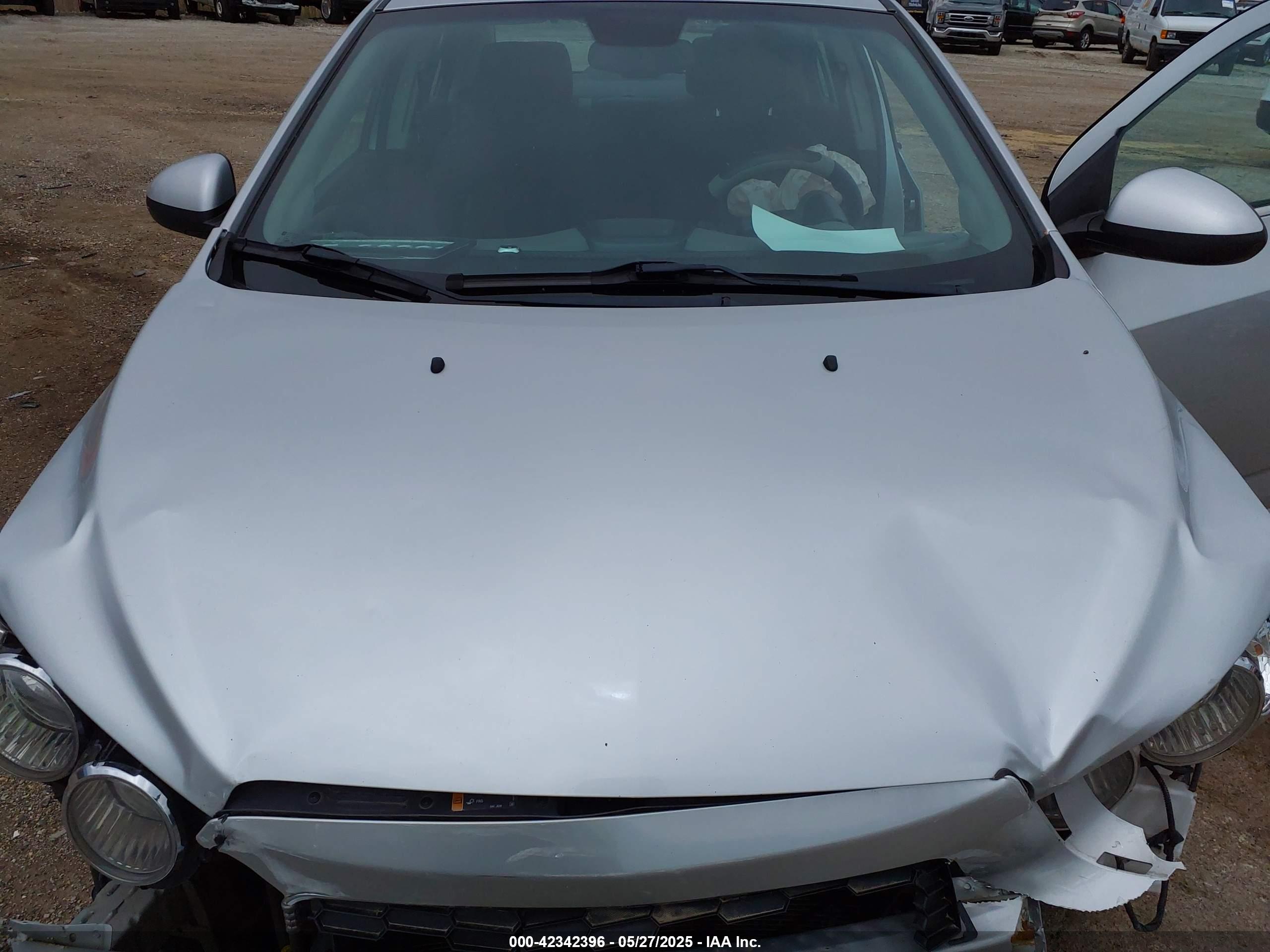 CHEVROLET SONIC image 10