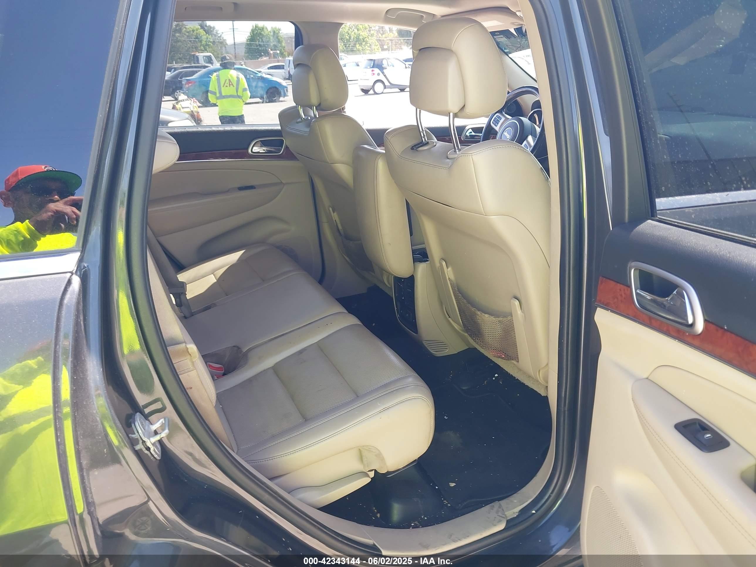 JEEP GRAND image 8