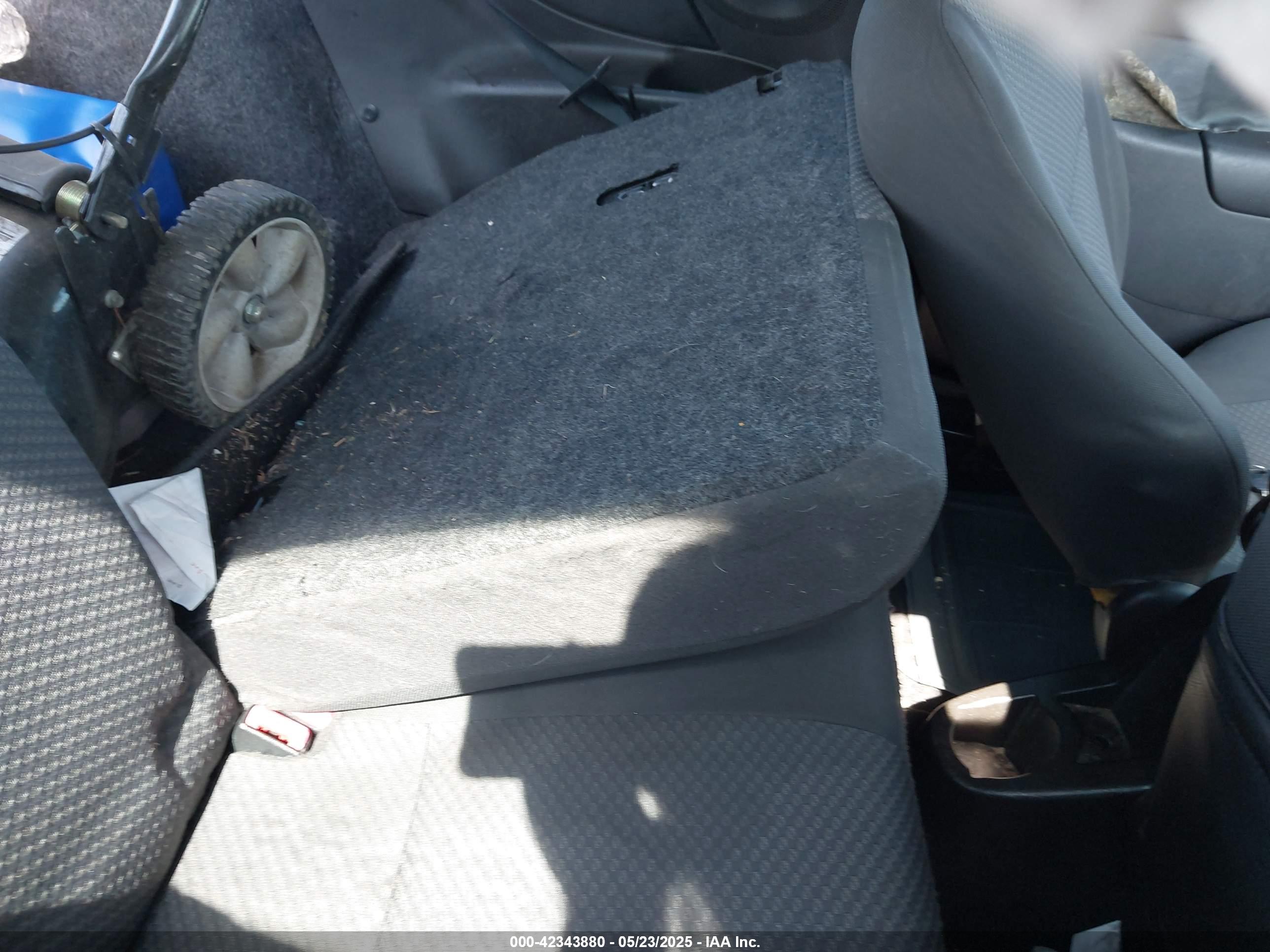 FORD FOCUS image 8