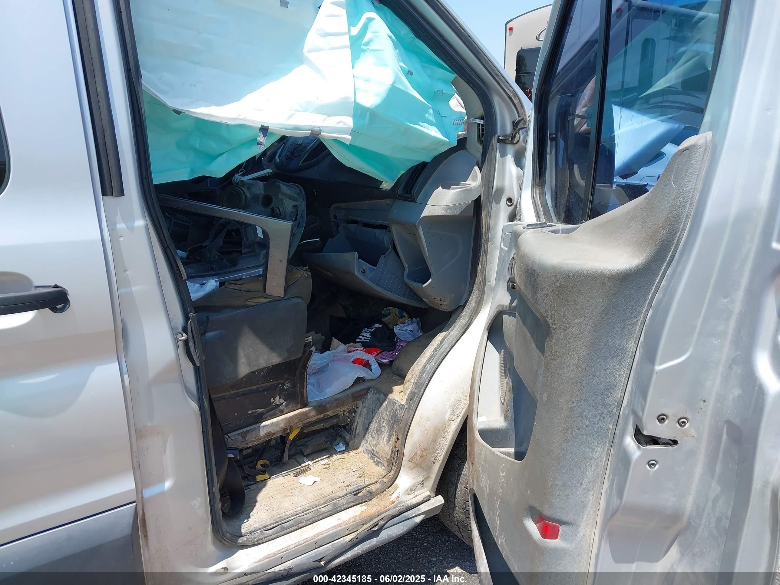 FORD TRANSIT-350 image 5