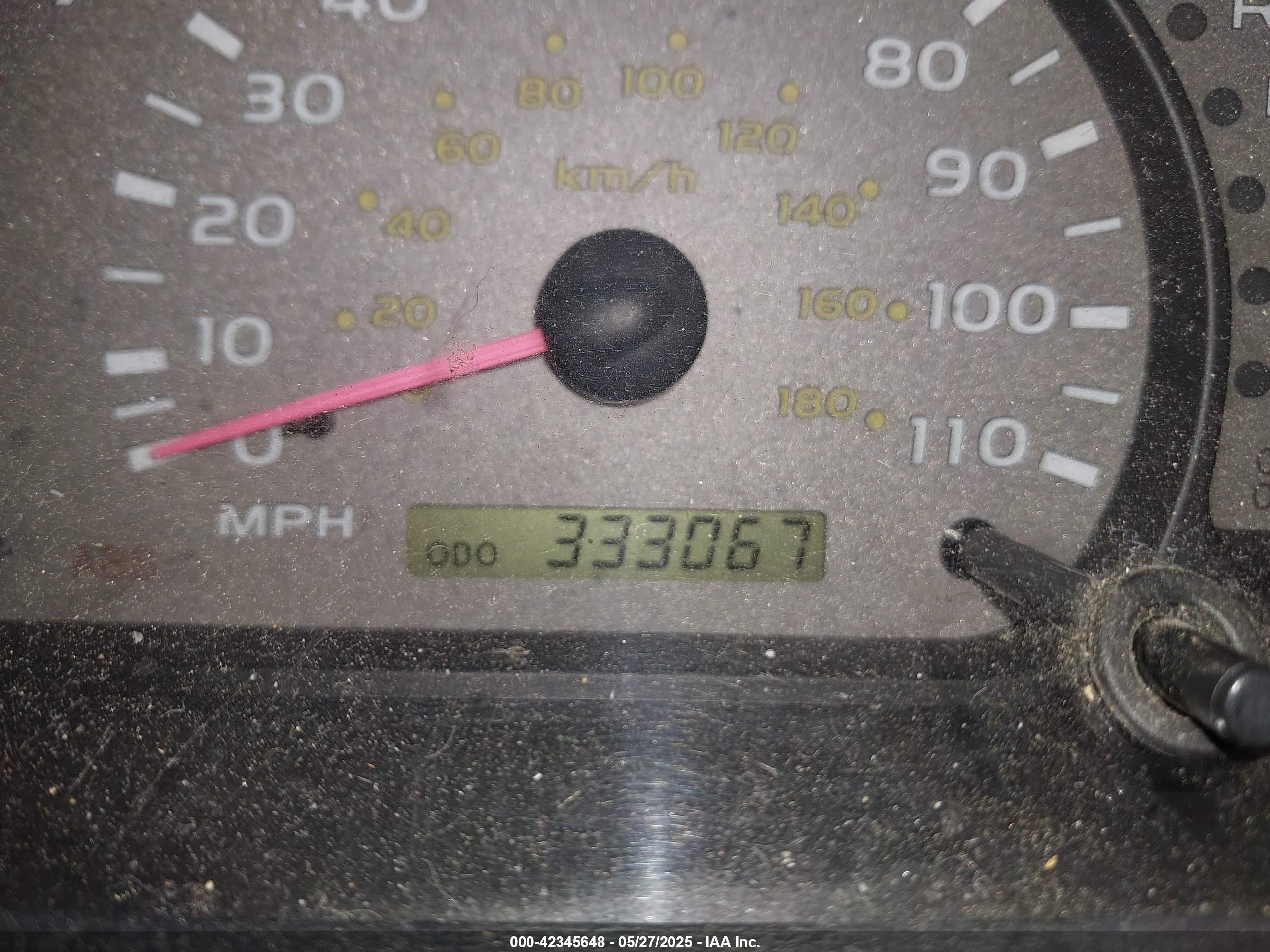 TOYOTA SEQUOIA image 7