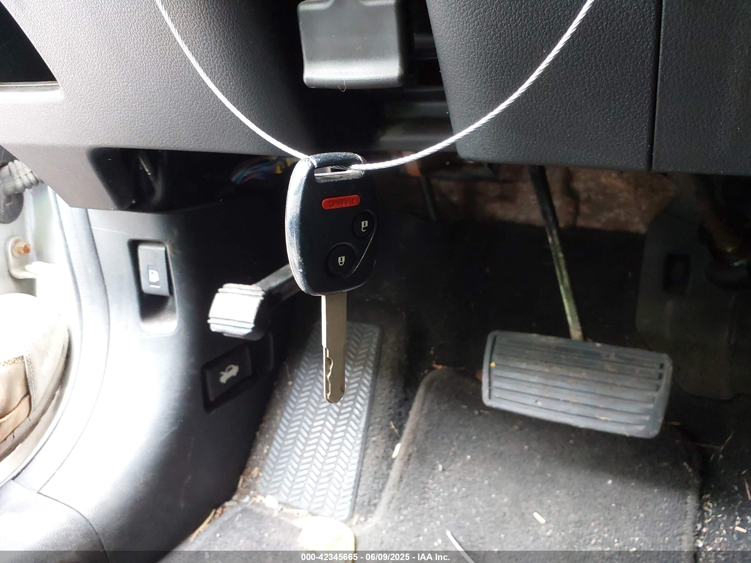 HONDA CR-V image 11