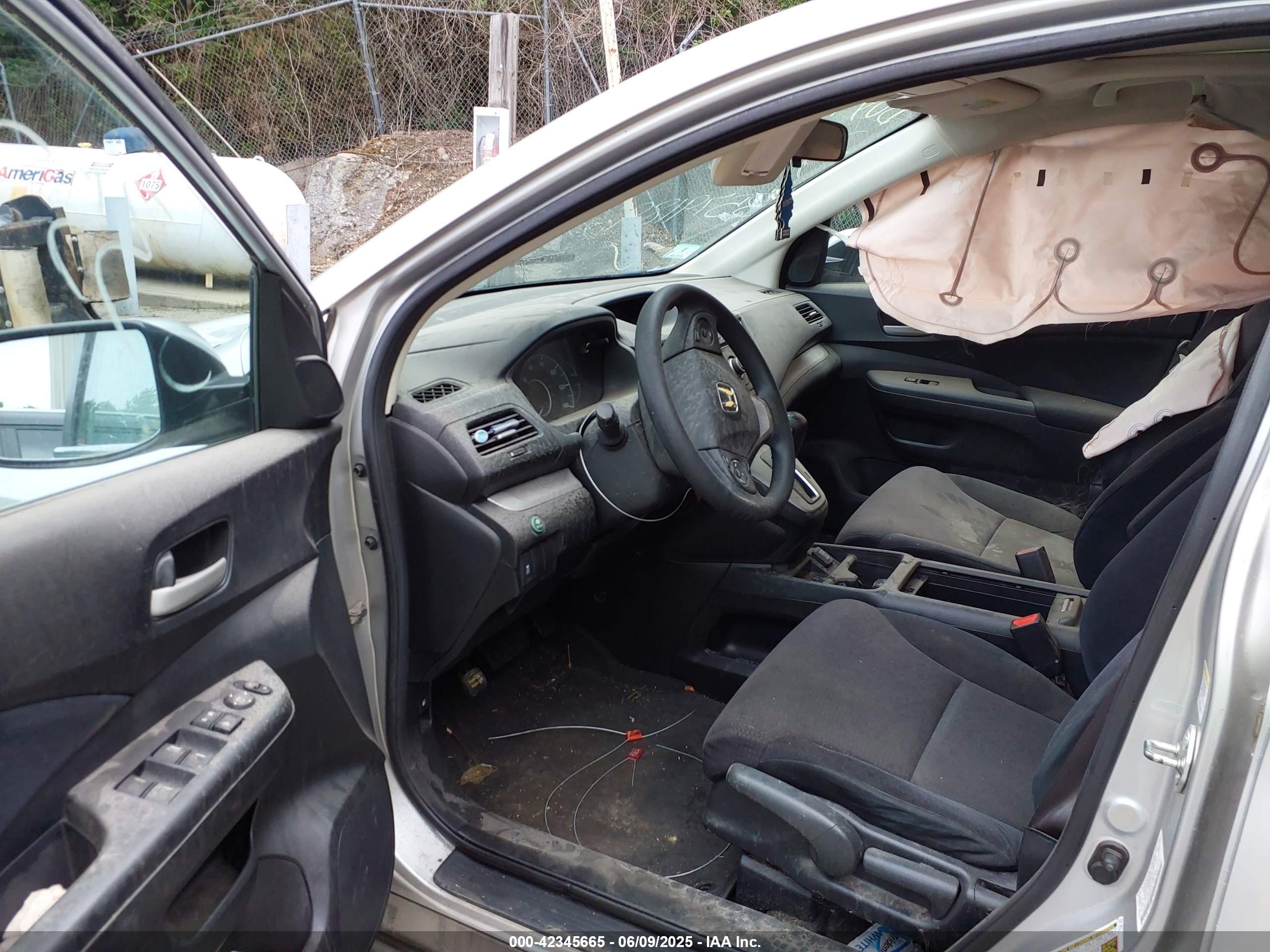 HONDA CR-V image 5