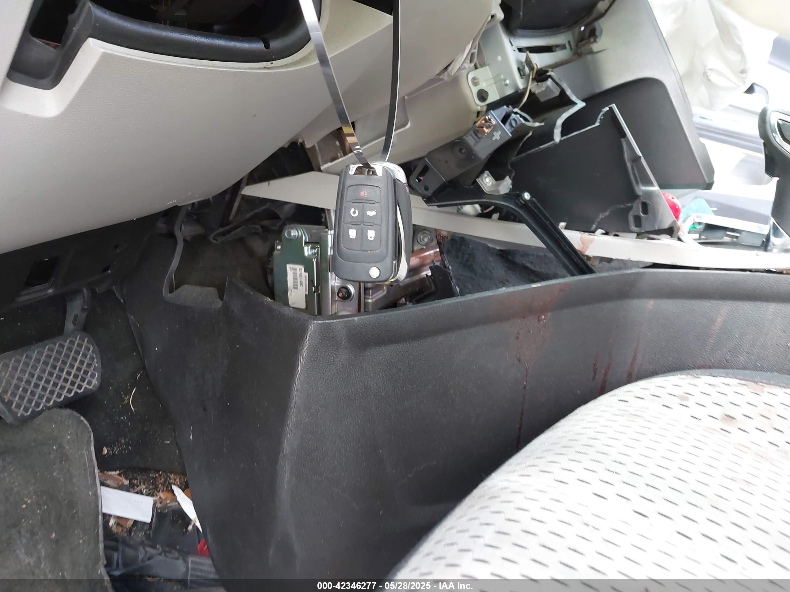 CHEVROLET EQUINOX image 11