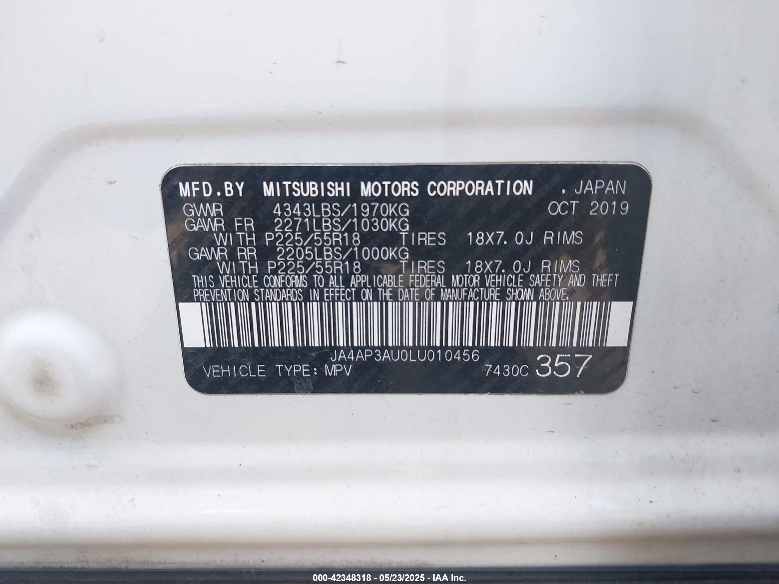 MITSUBISHI OUTLANDER image 9