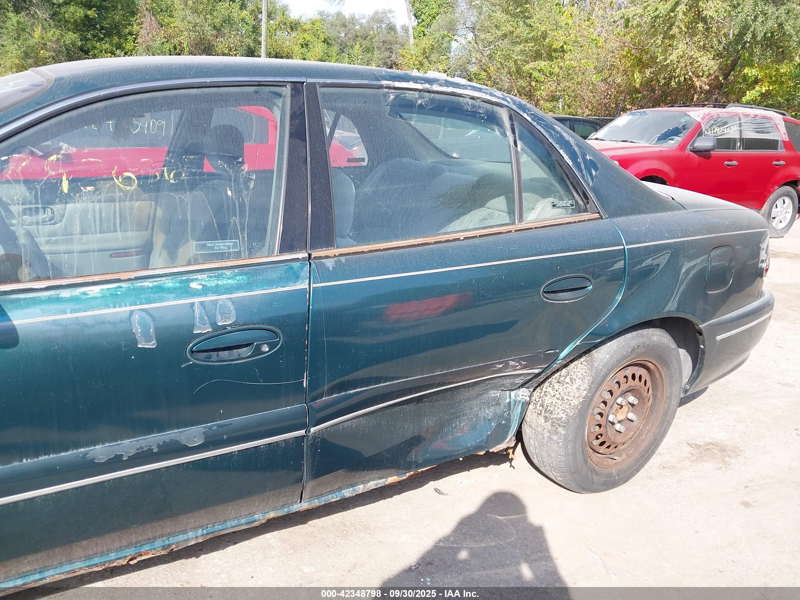 BUICK CENTURY image 6
