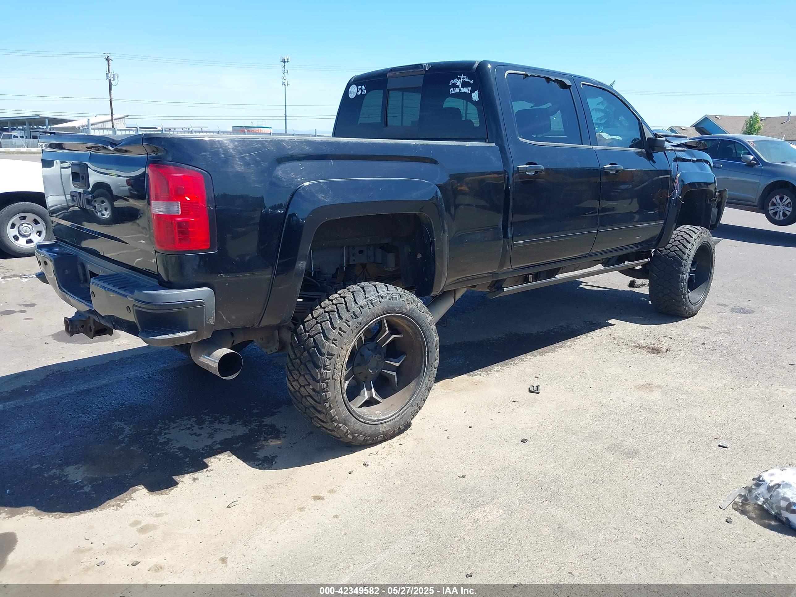 GMC SIERRA image 4