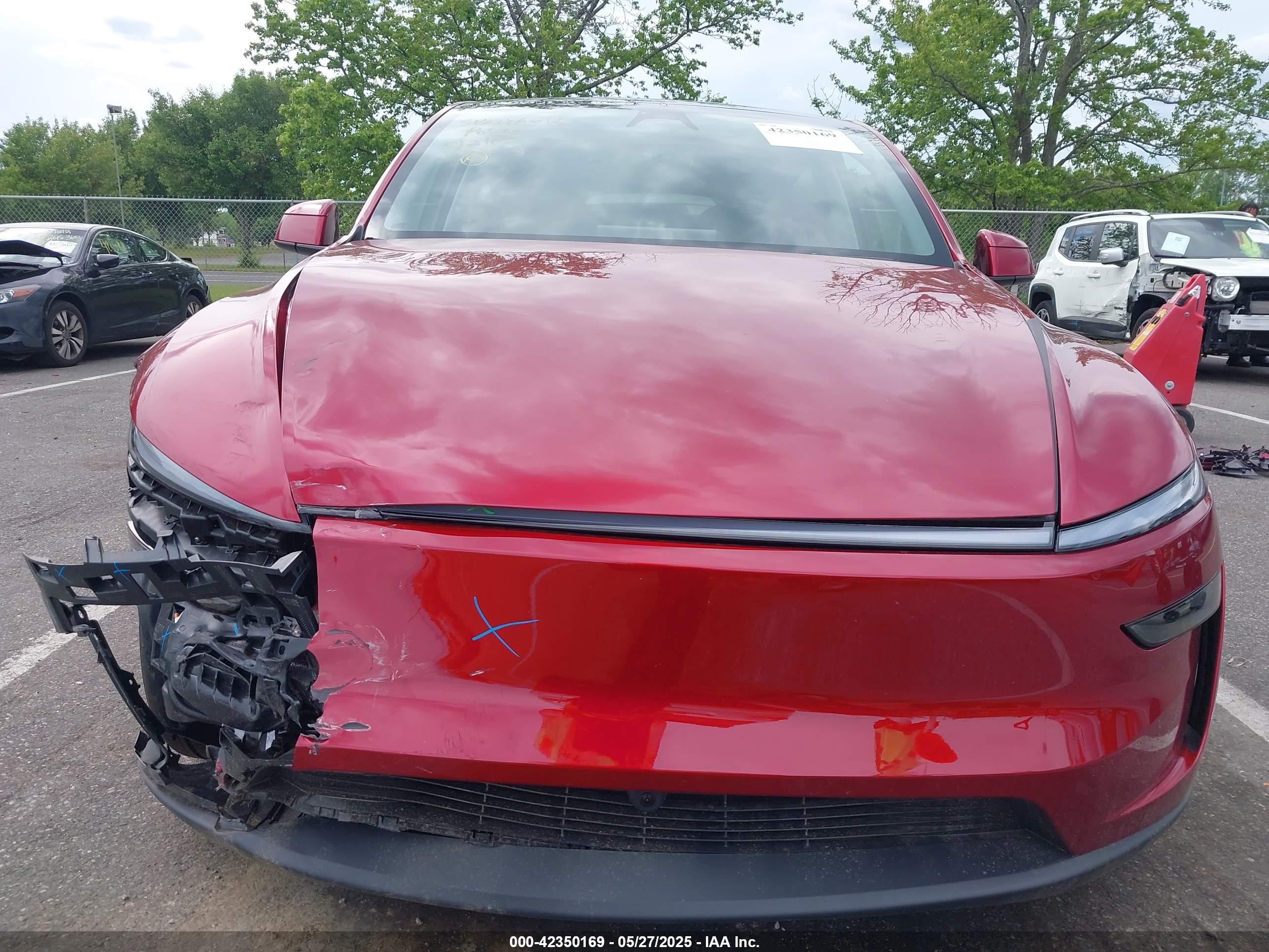 TESLA MODEL image 6