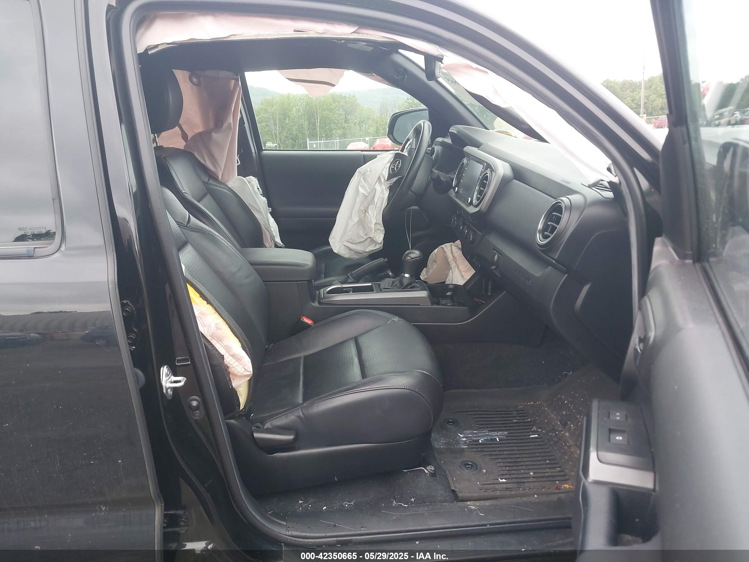 TOYOTA TACOMA image 5