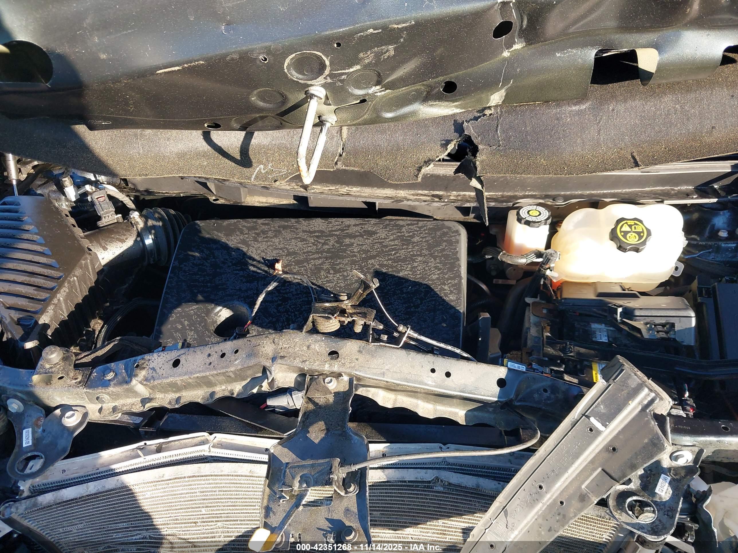 CHEVROLET TRAVERSE image 10