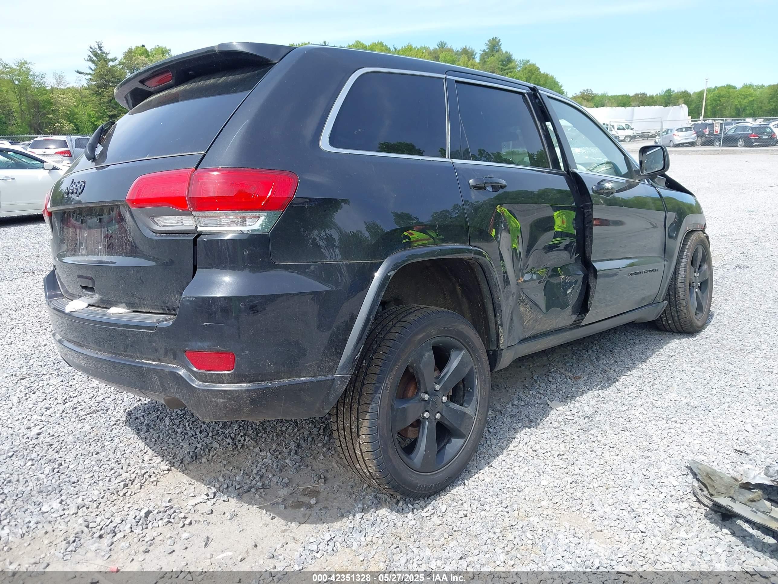 JEEP GRAND image 4