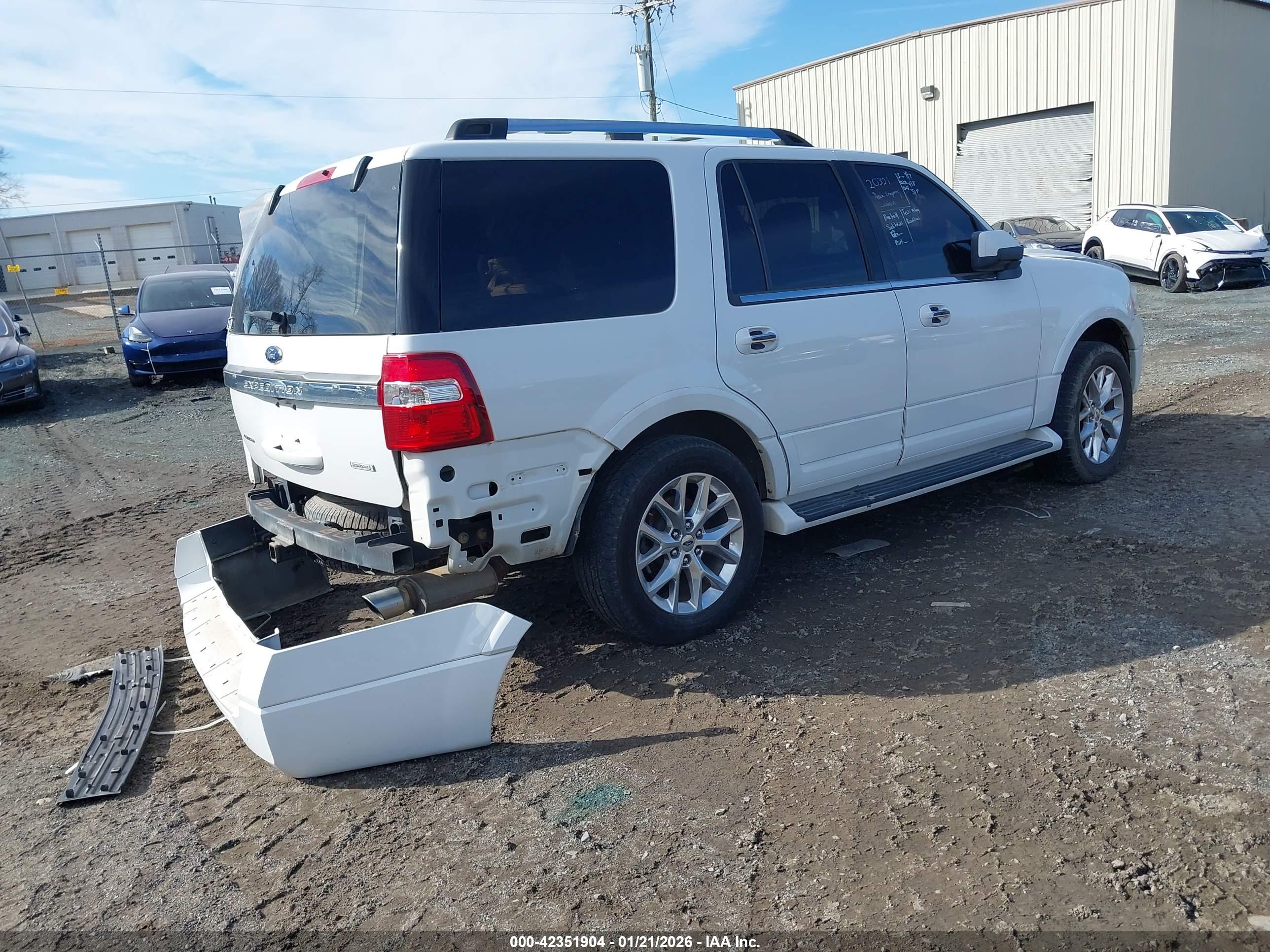 FORD EXPEDITION image 4
