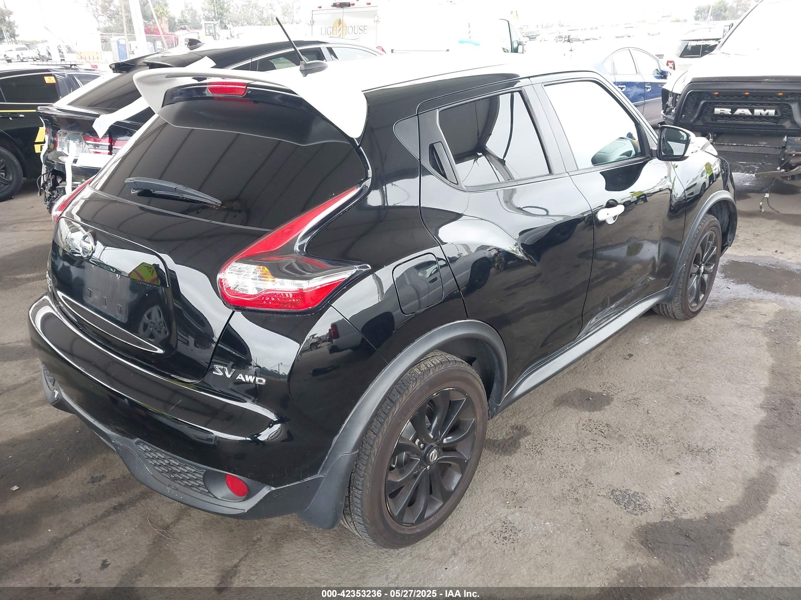 NISSAN JUKE image 4