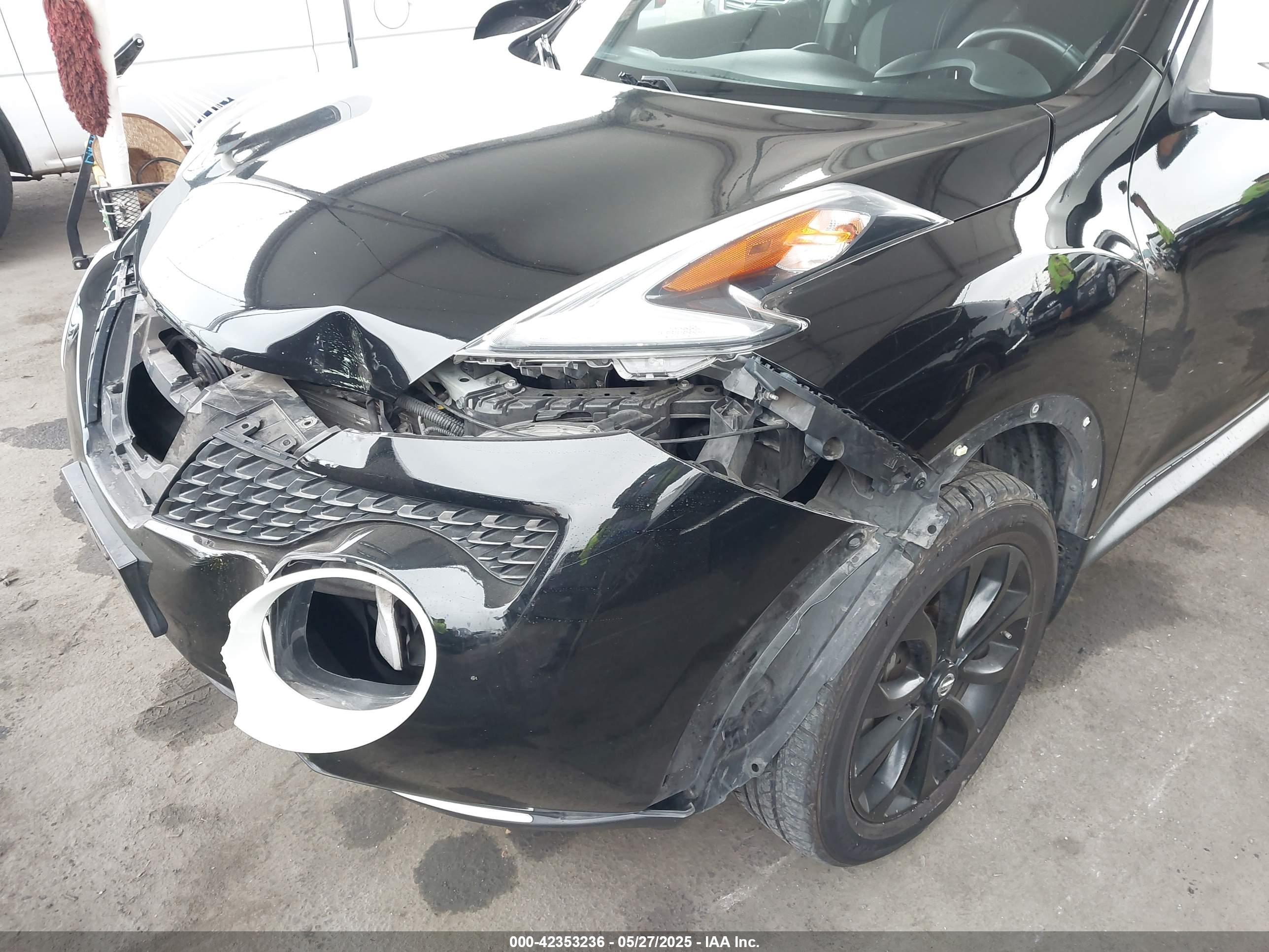 NISSAN JUKE image 6