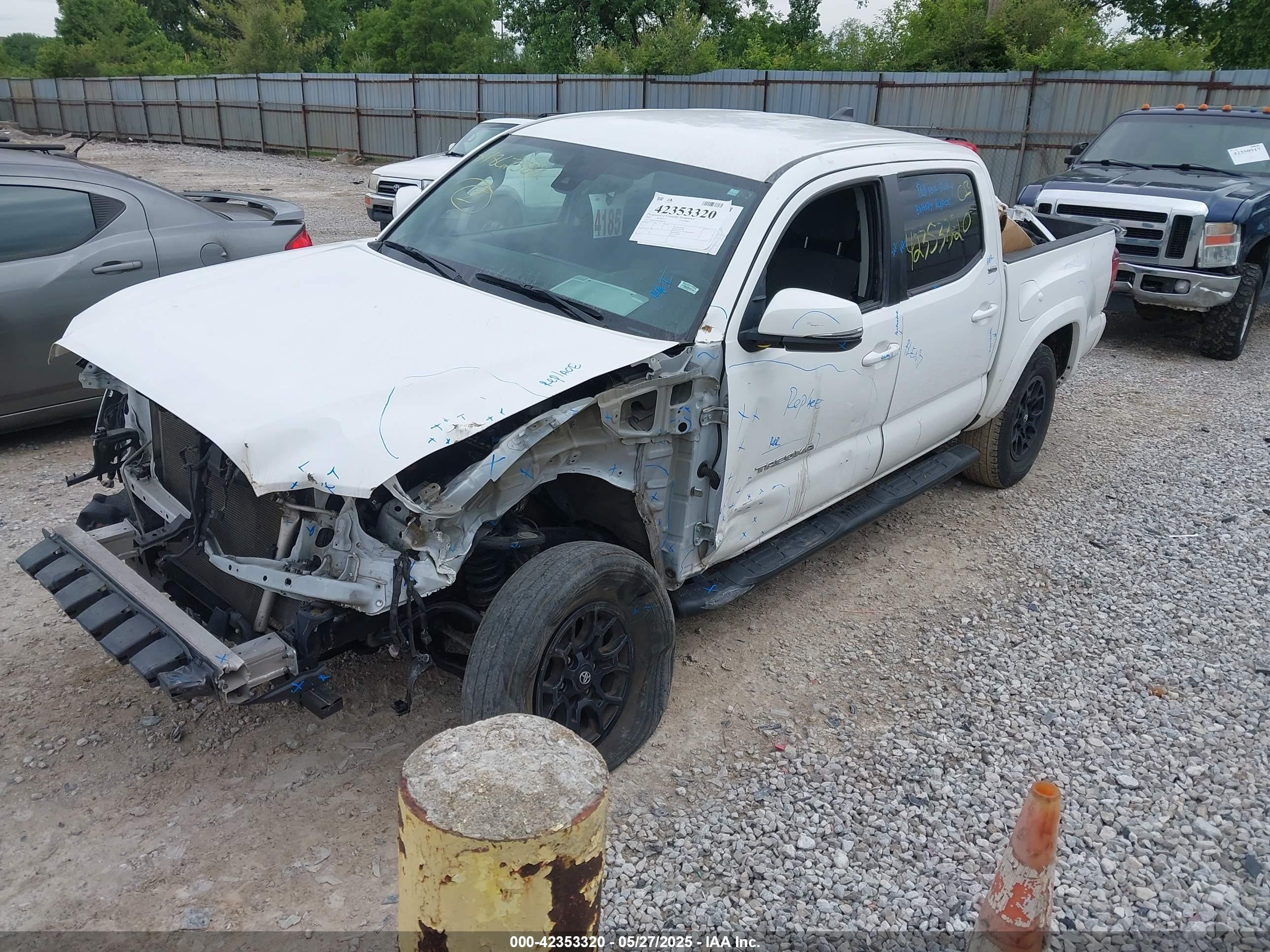 TOYOTA TACOMA image 2