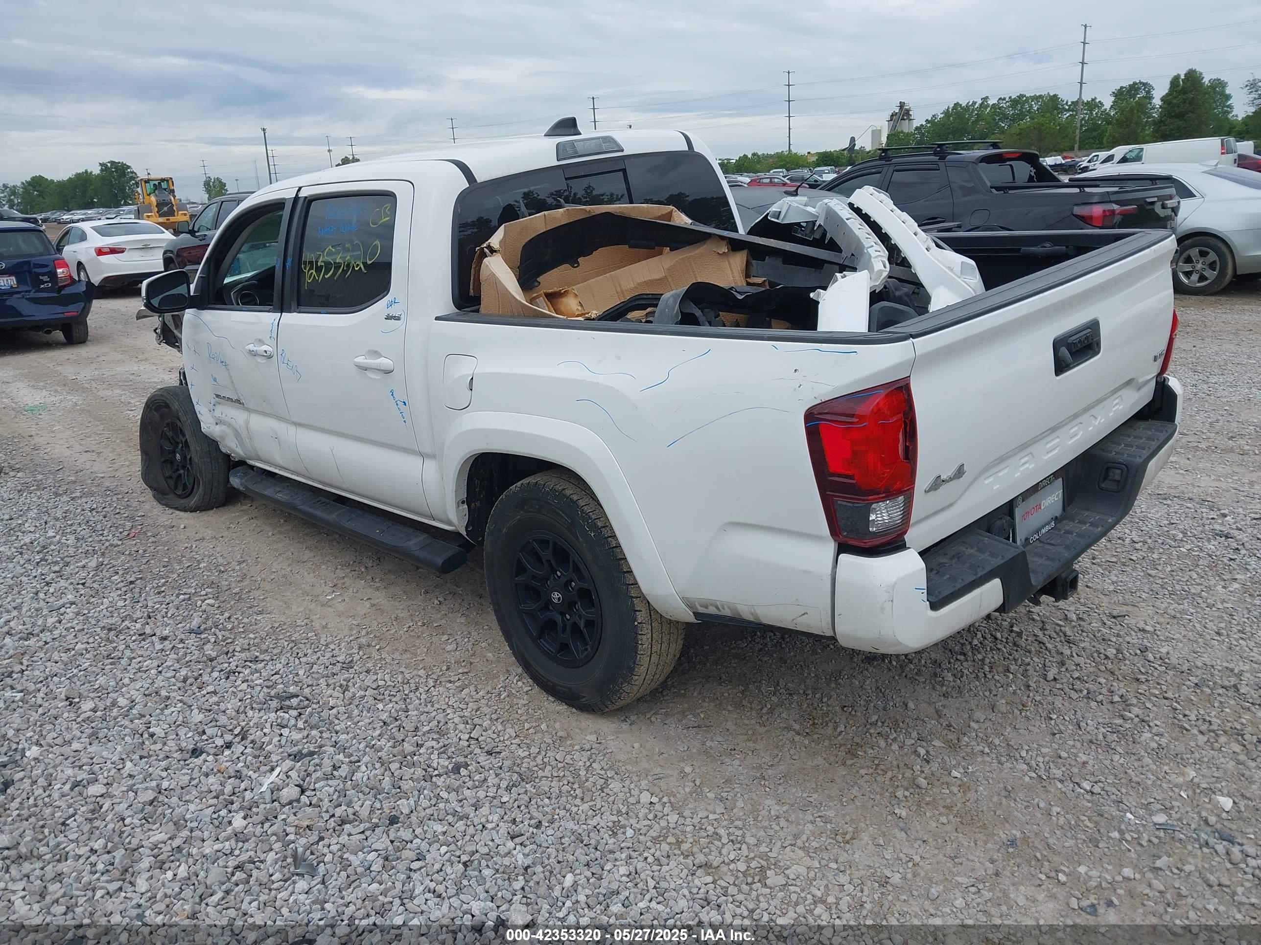 TOYOTA TACOMA image 3