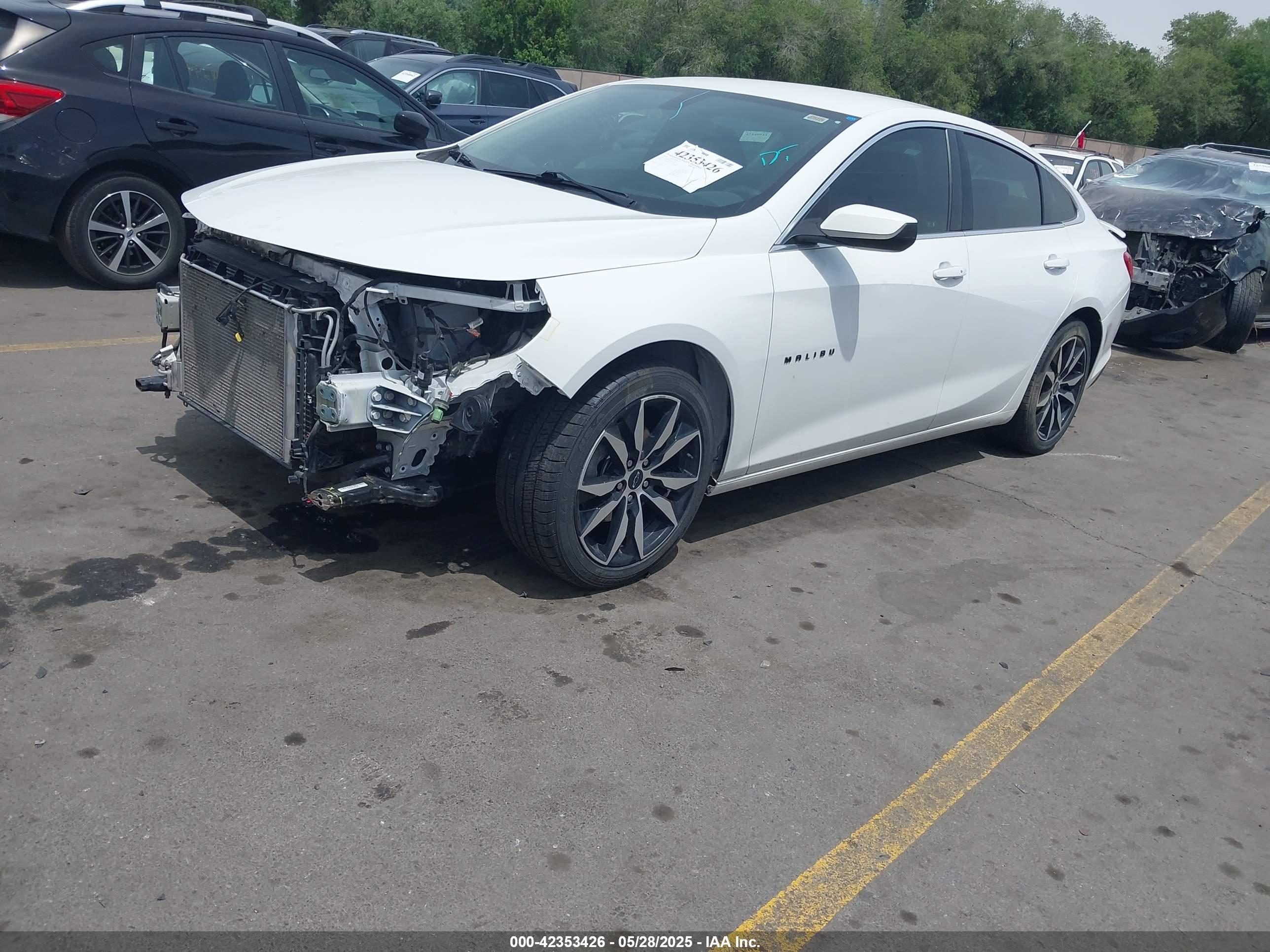 CHEVROLET MALIBU image 2
