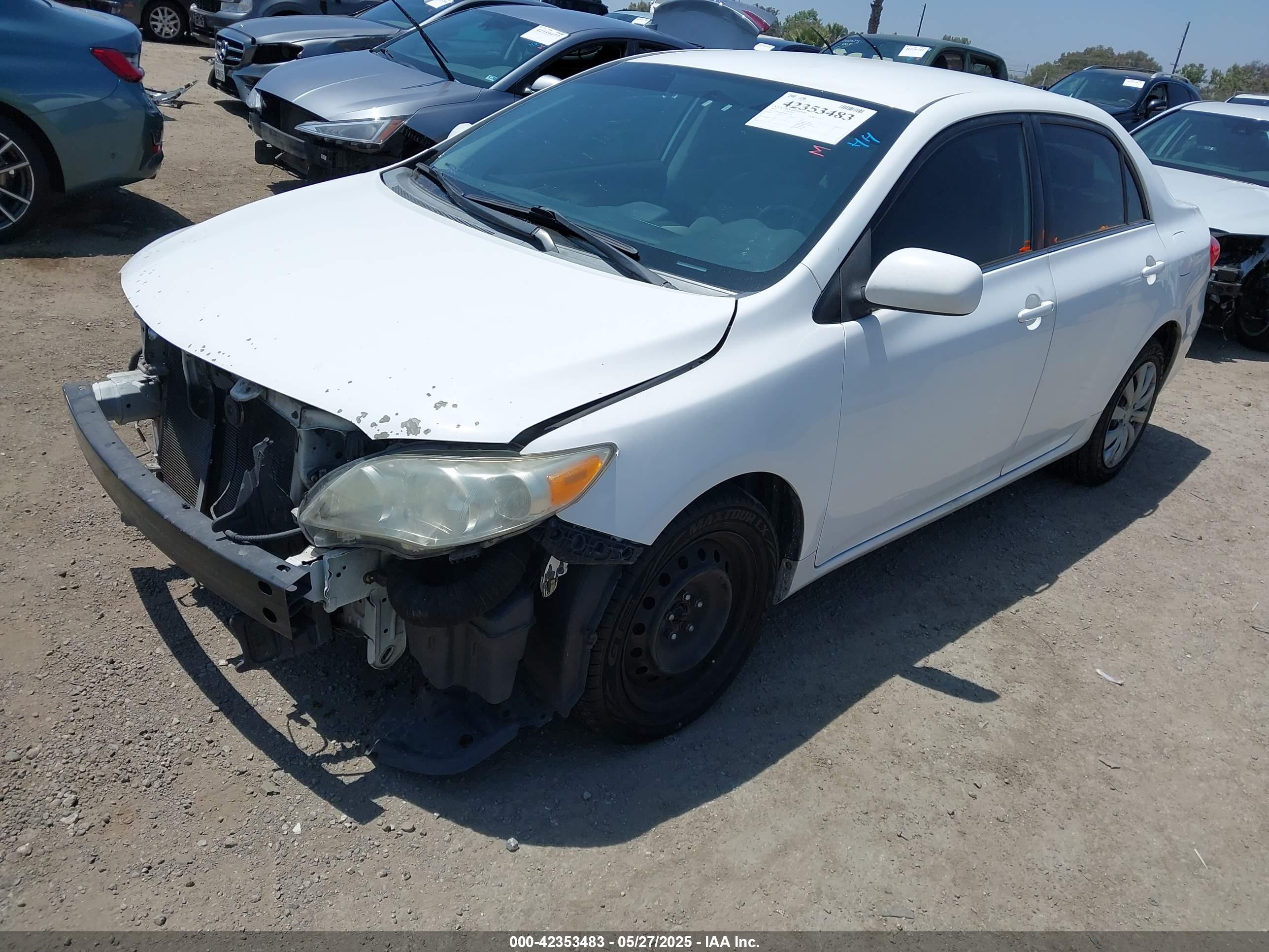 TOYOTA COROLLA image 2