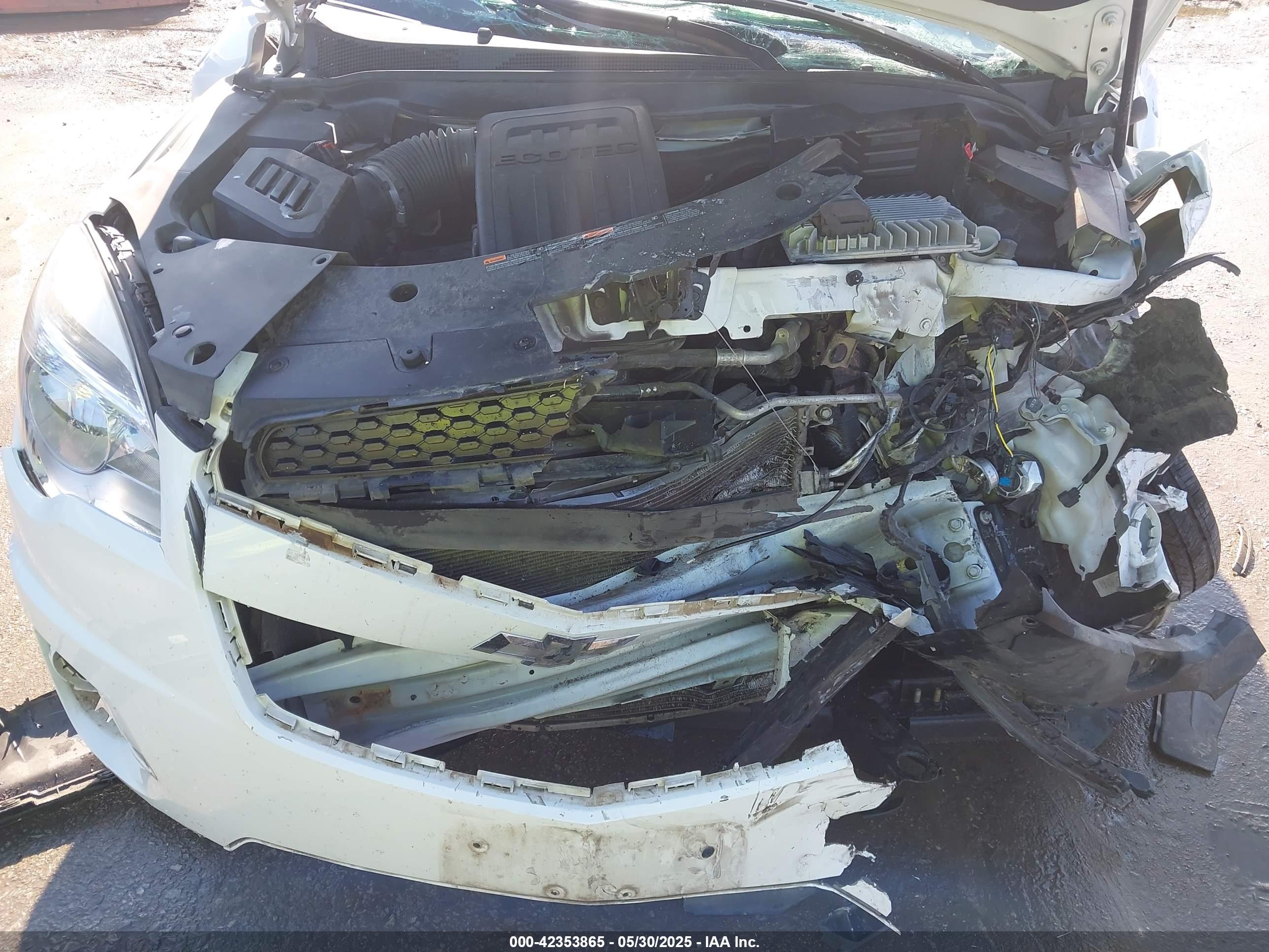 CHEVROLET EQUINOX image 10