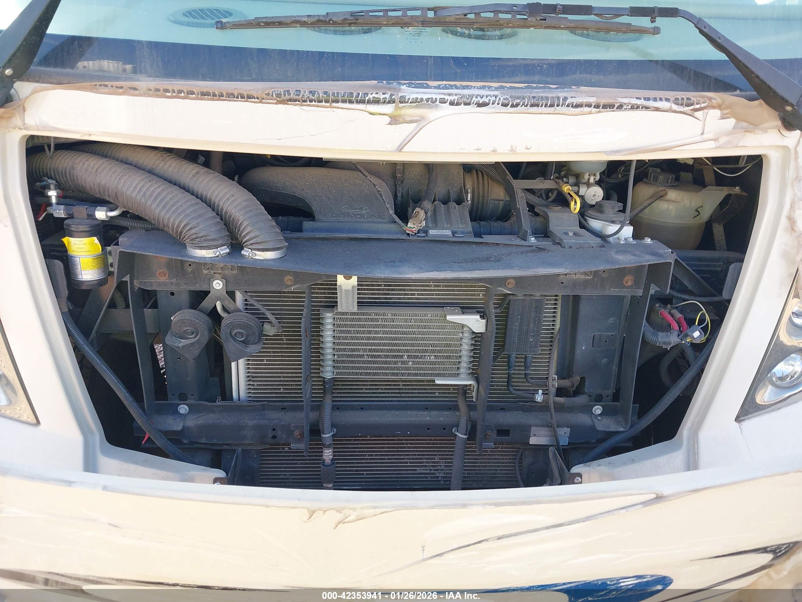 FORD E-450 image 10