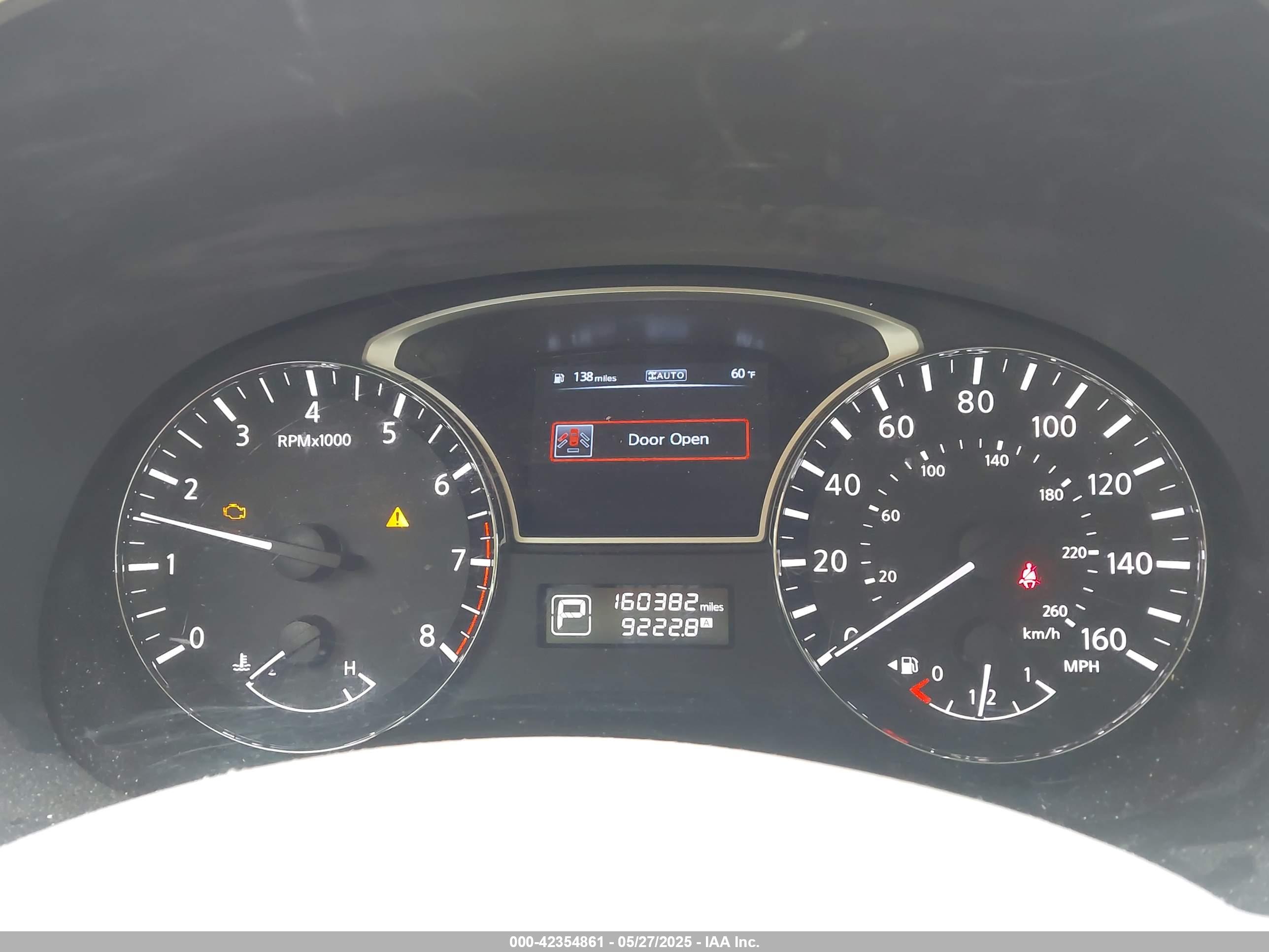 NISSAN PATHFINDER image 7