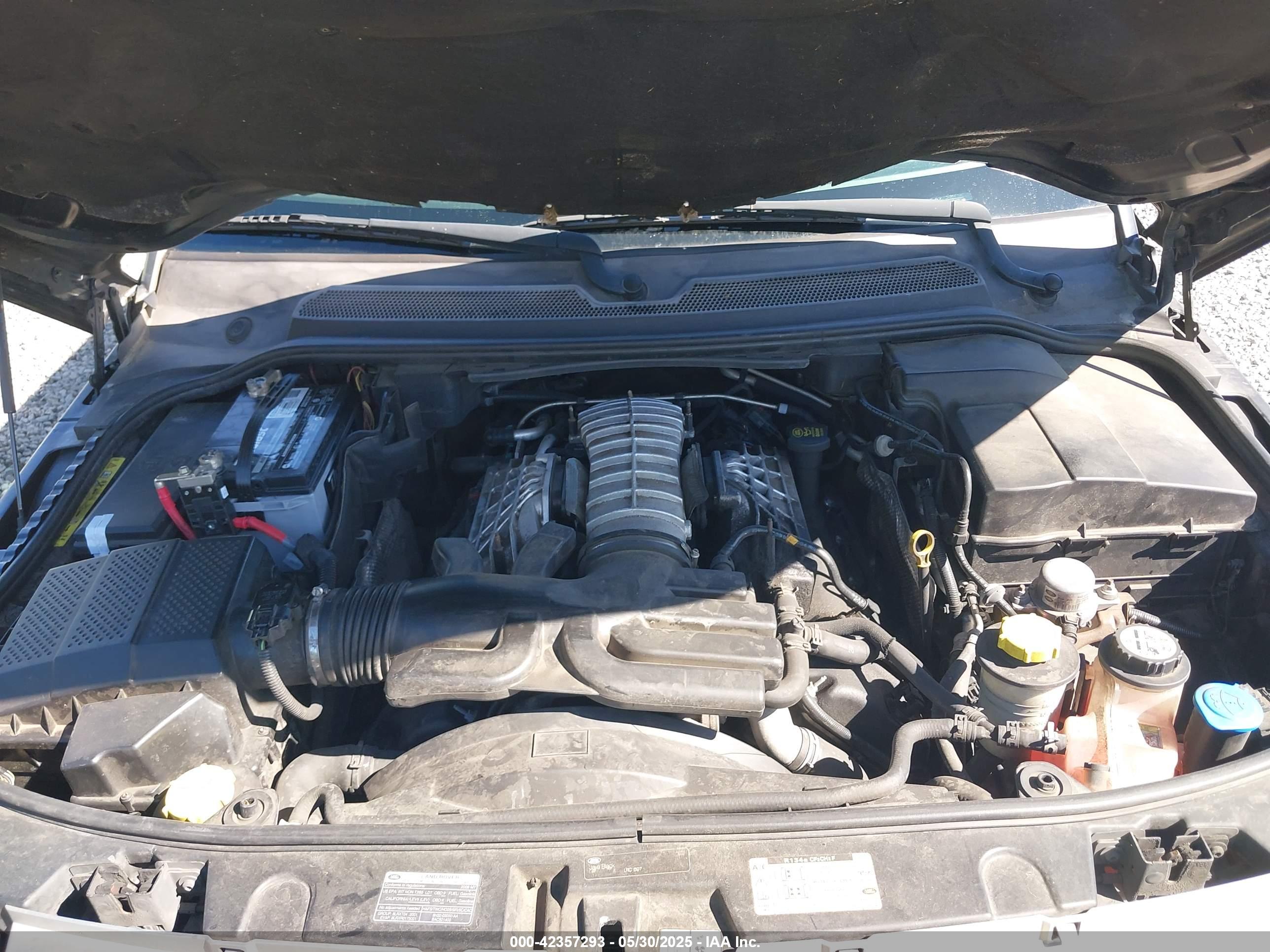 LAND ROVER image 10
