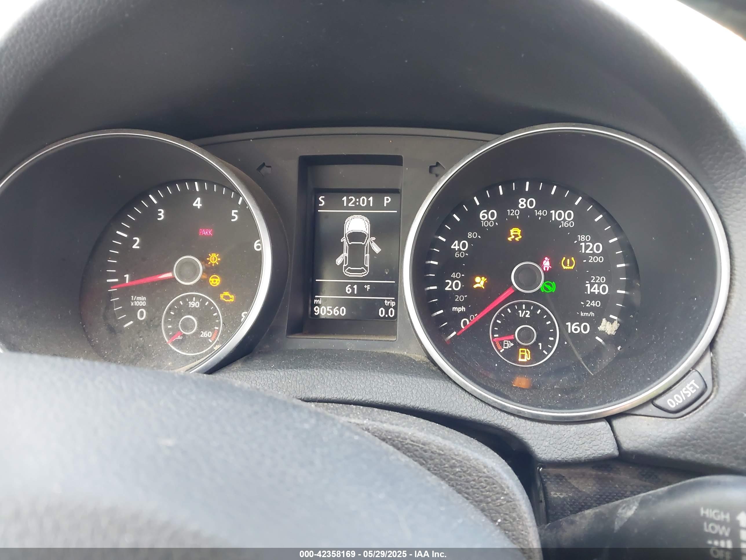 VOLKSWAGEN JETTA image 7