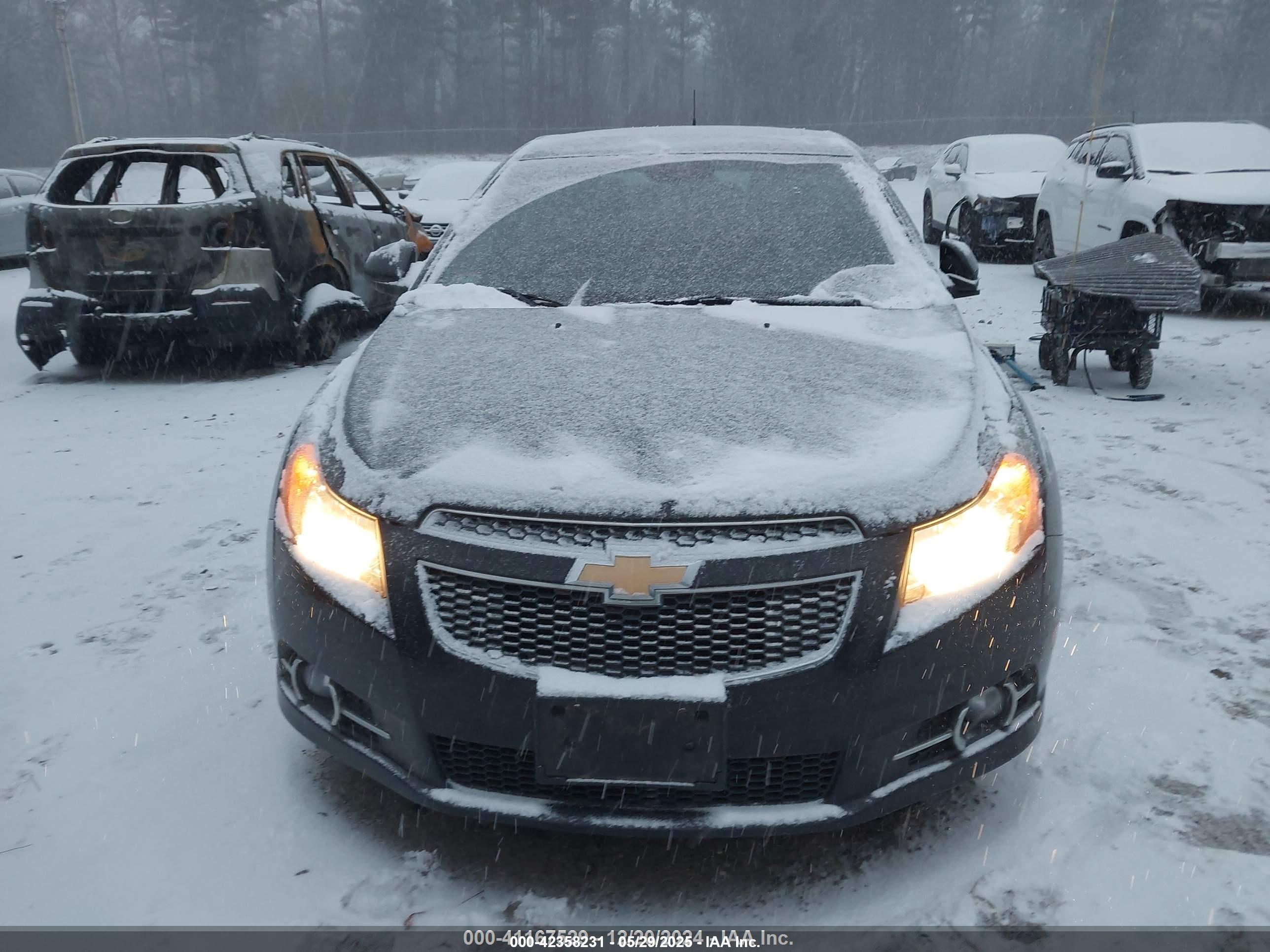 CHEVROLET CRUZE image 6