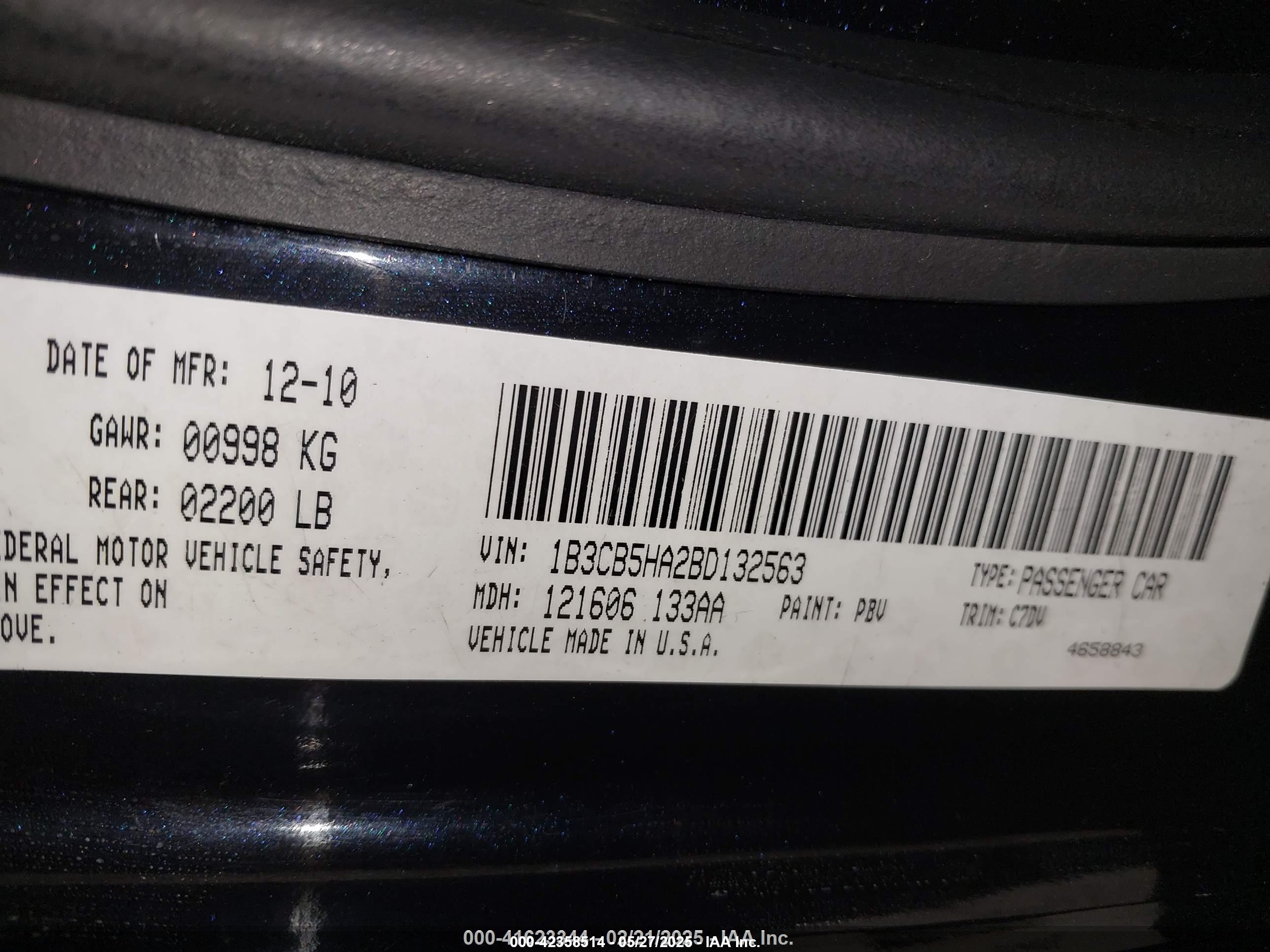DODGE CALIBER image 9
