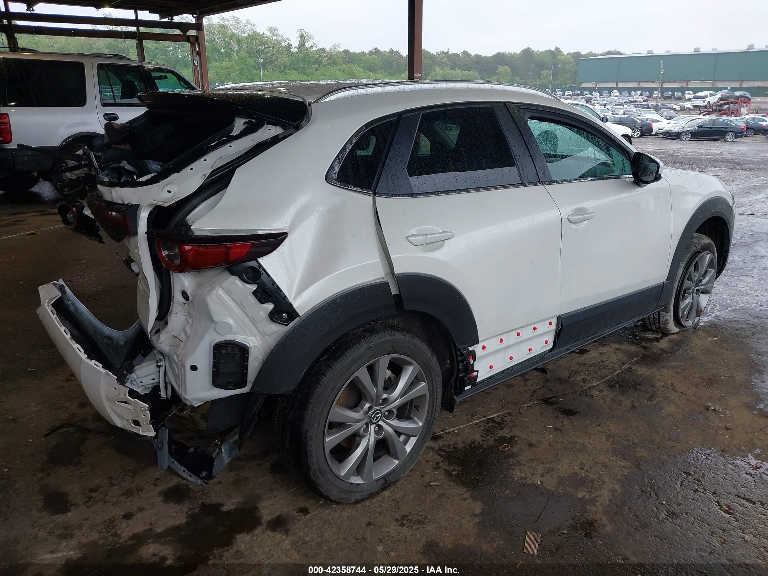 MAZDA CX-30 image 4