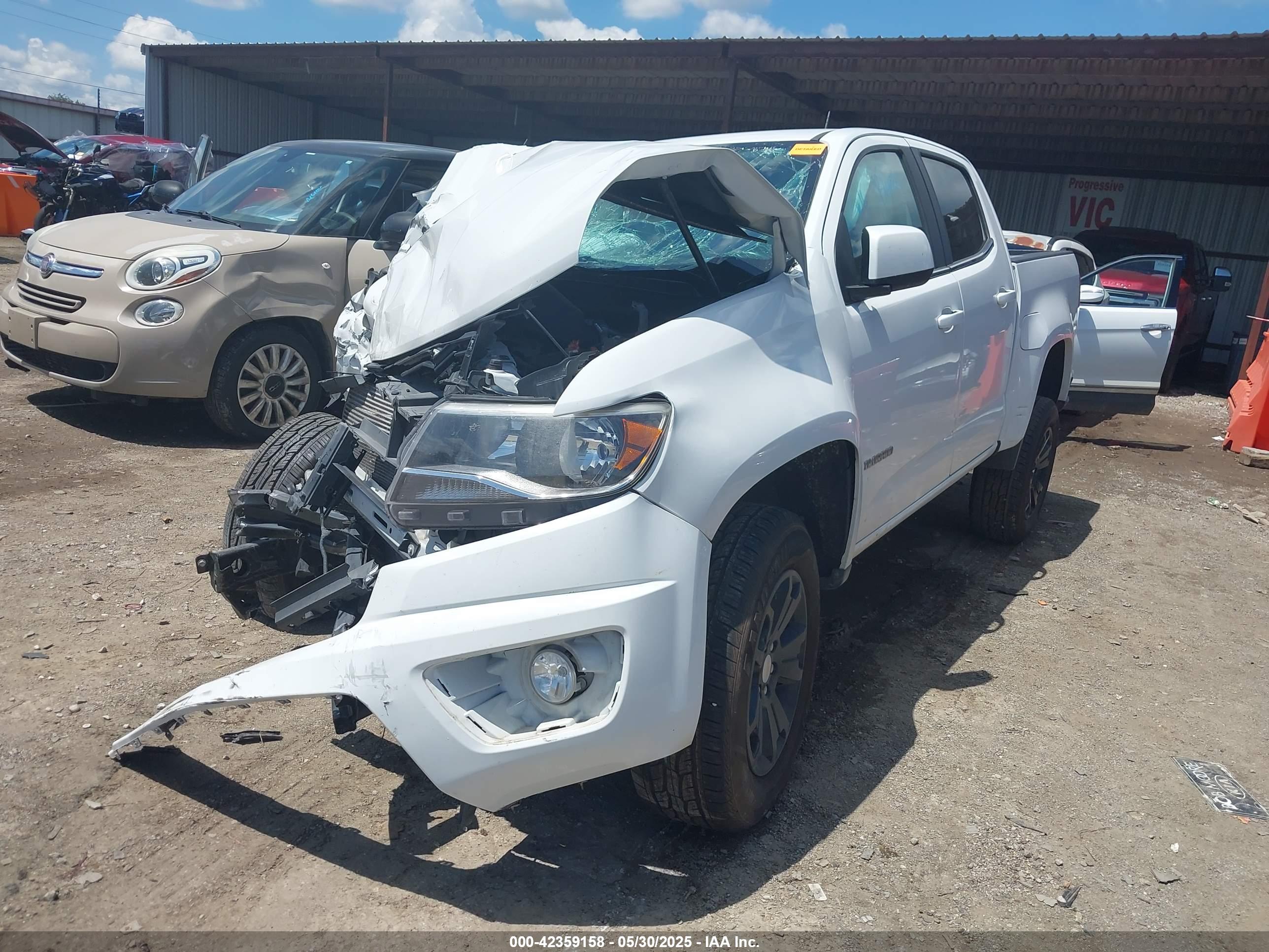 CHEVROLET COLORADO image 2