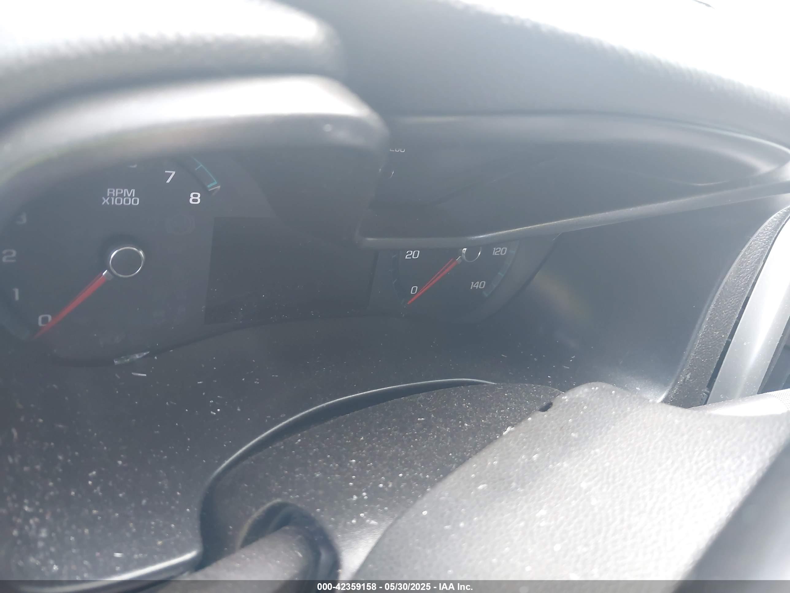 CHEVROLET COLORADO image 7