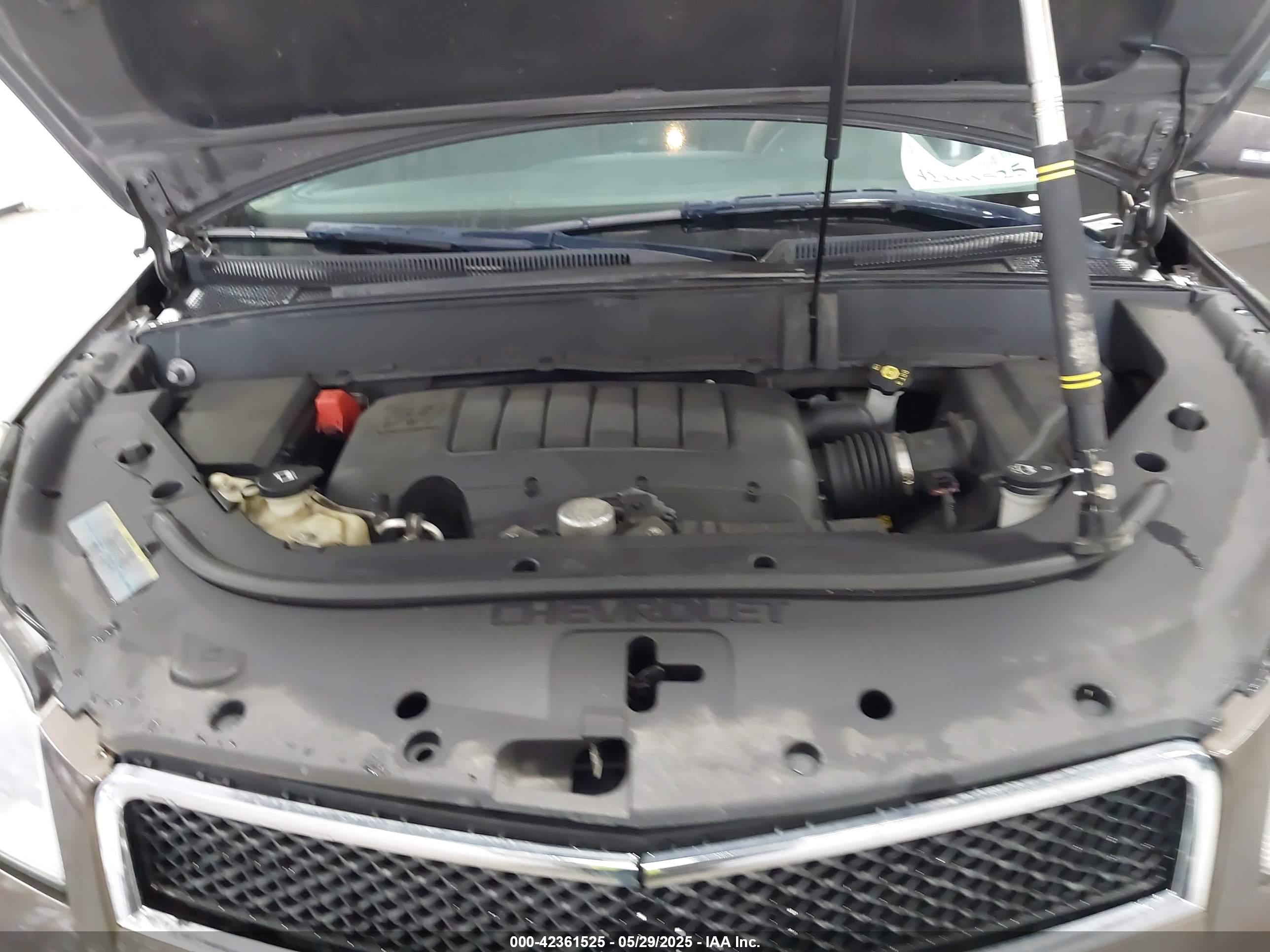 CHEVROLET TRAVERSE image 10