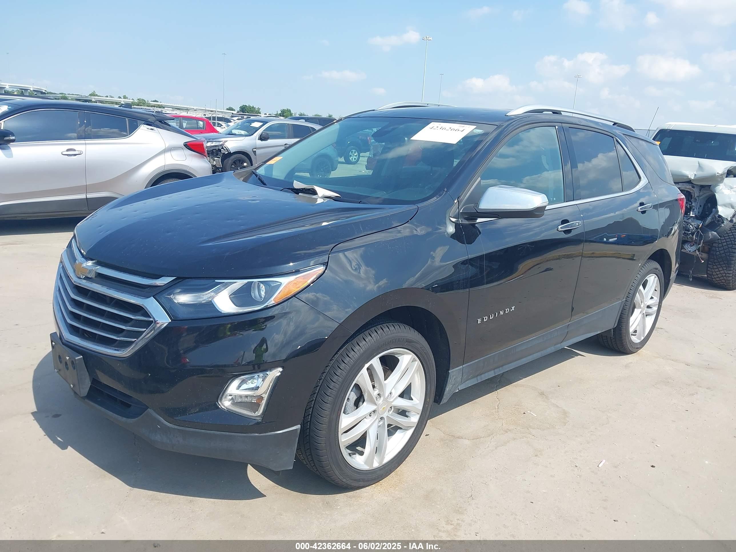 CHEVROLET EQUINOX image 2