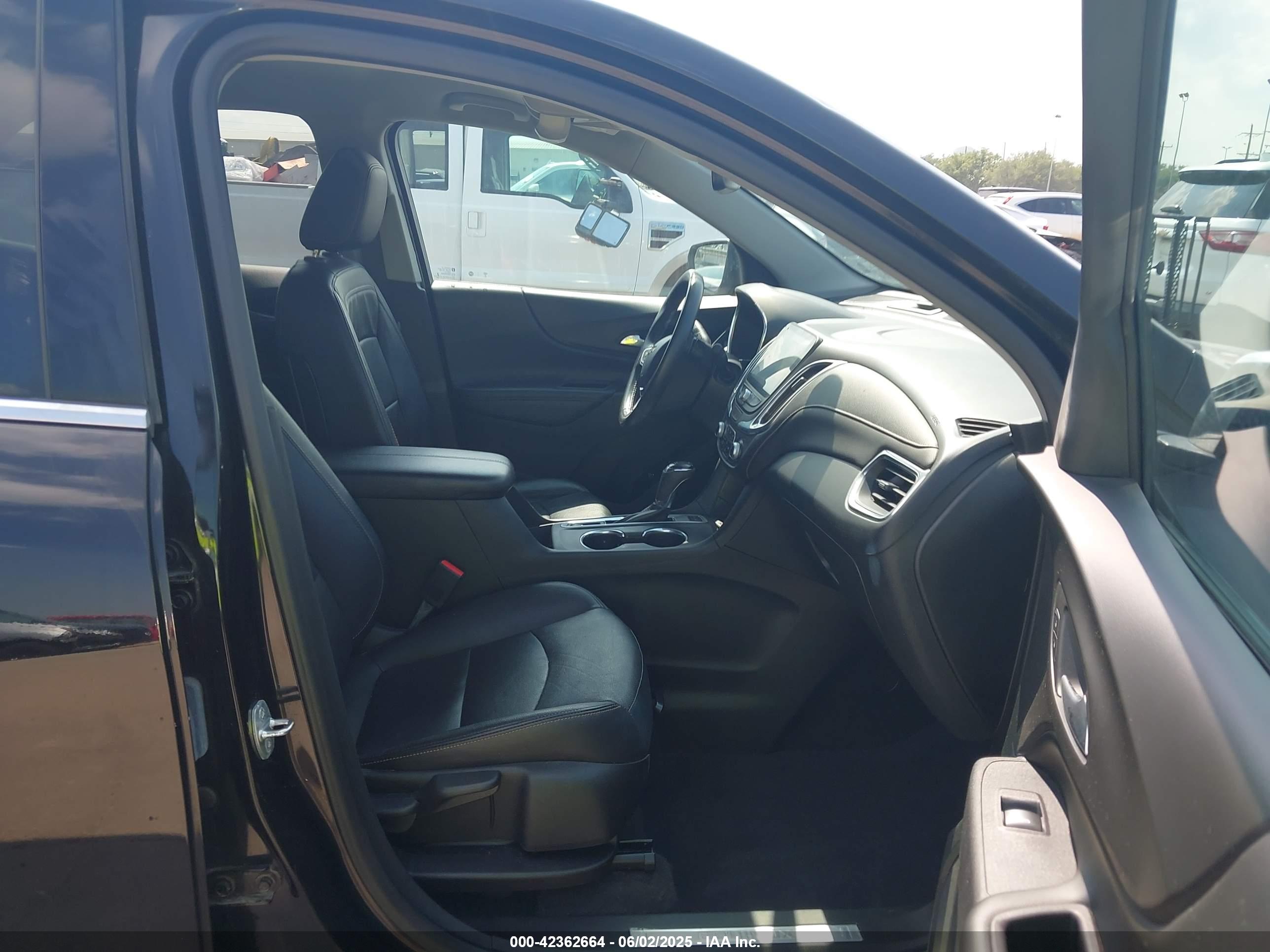 CHEVROLET EQUINOX image 5