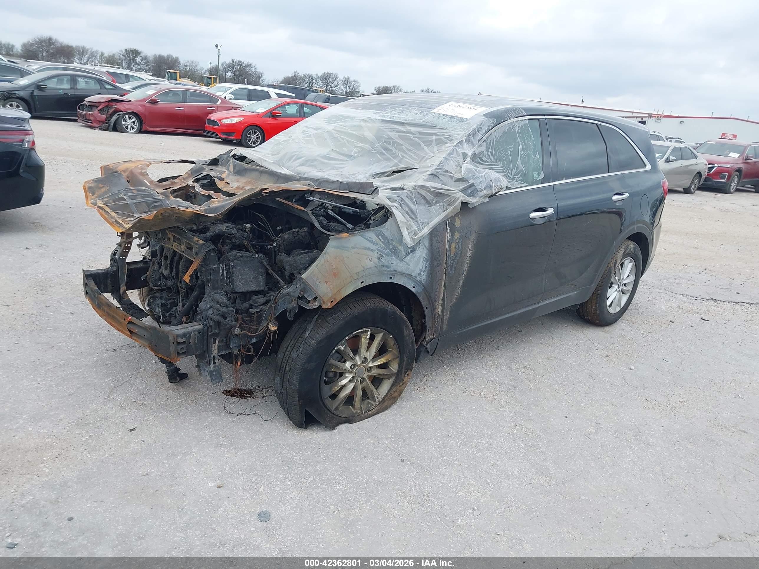 KIA SORENTO image 2