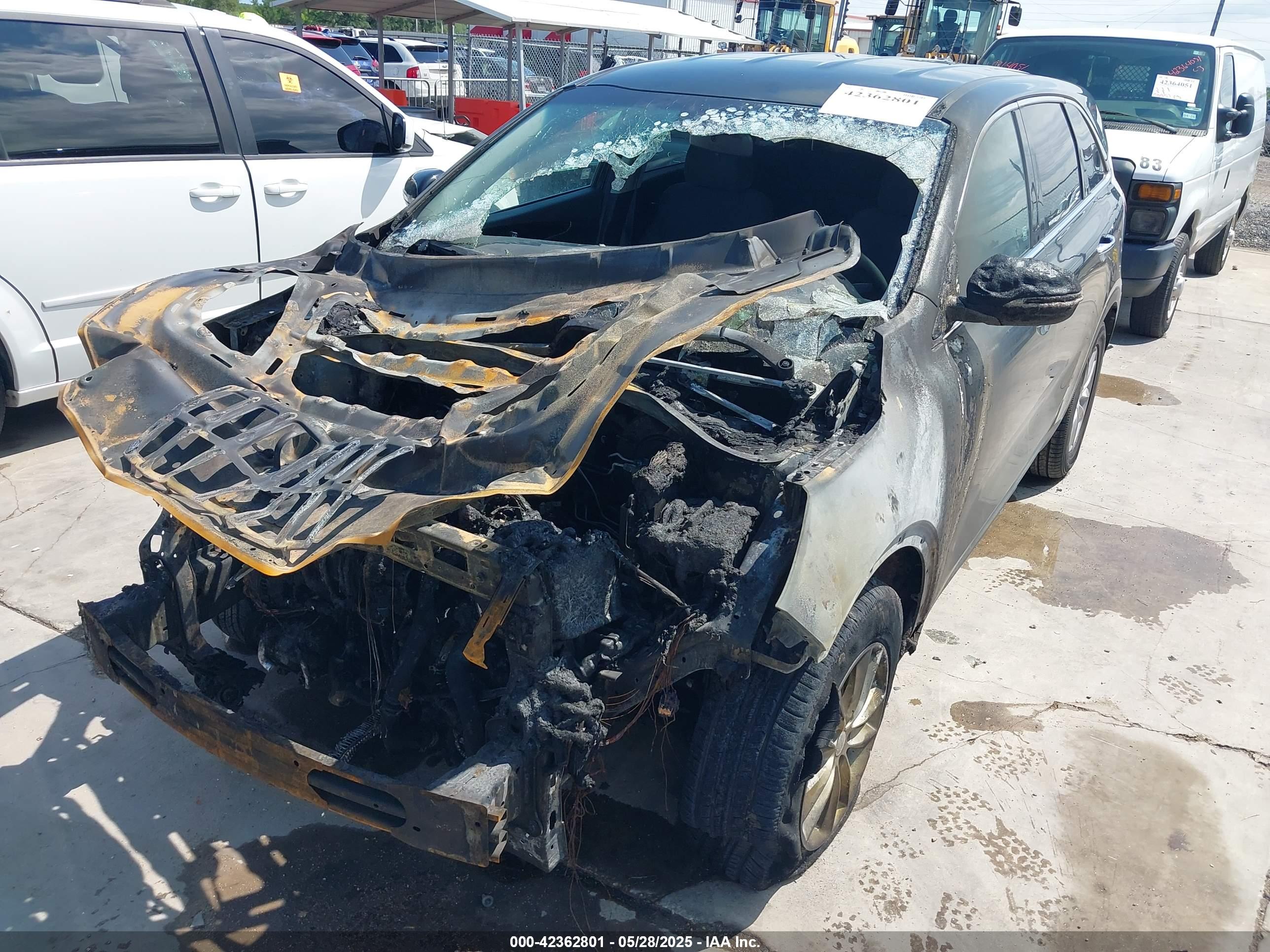 KIA SORENTO image 6