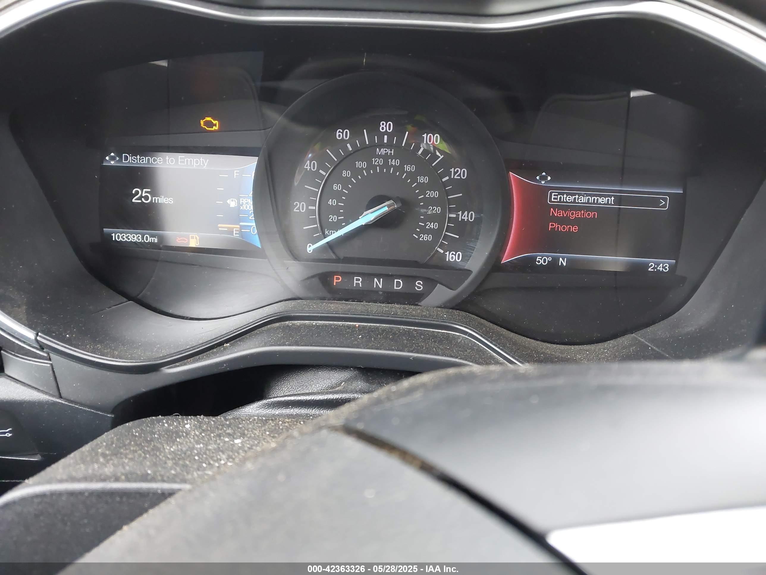 FORD FUSION image 7