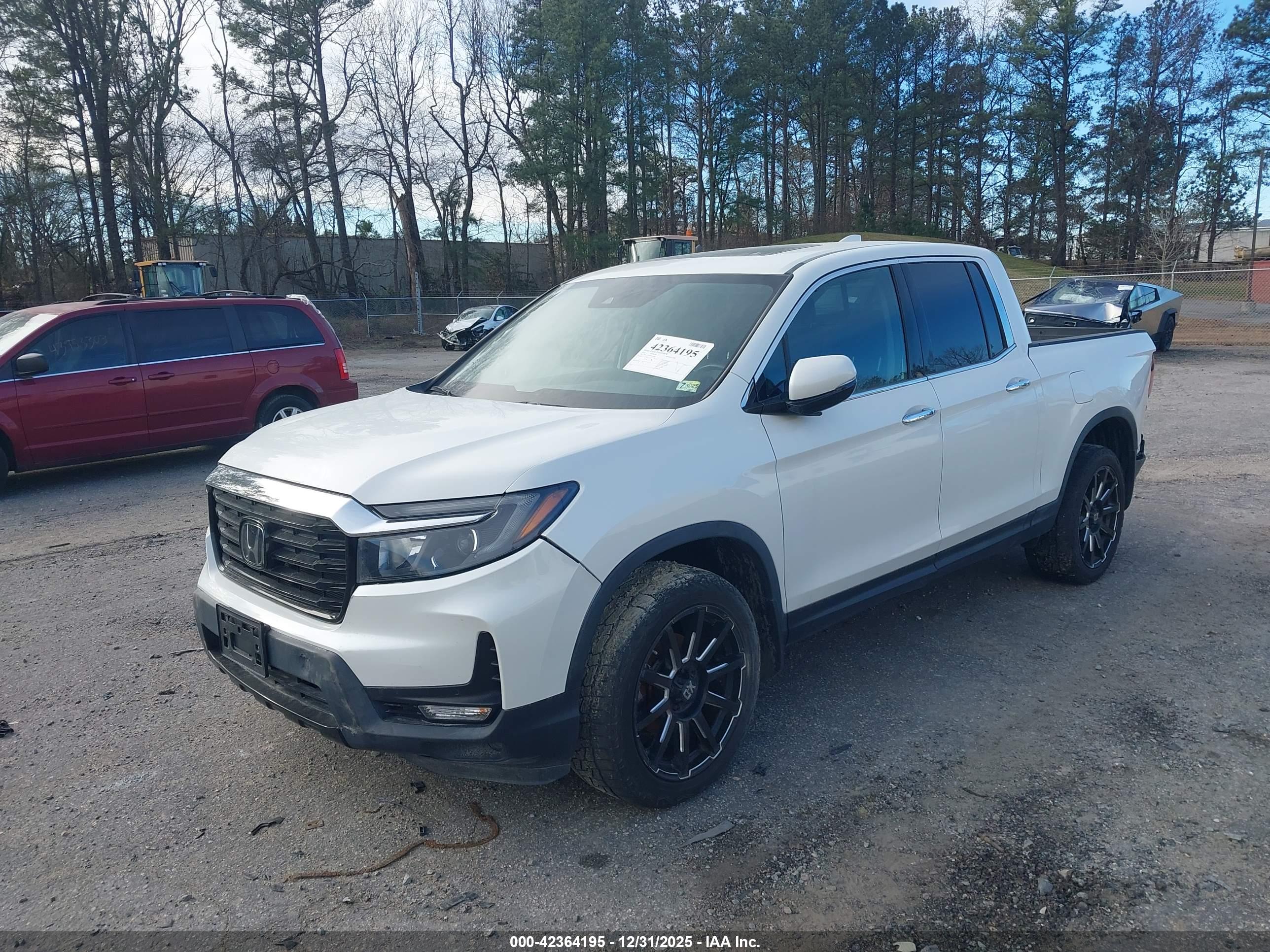 HONDA RIDGELINE image 2