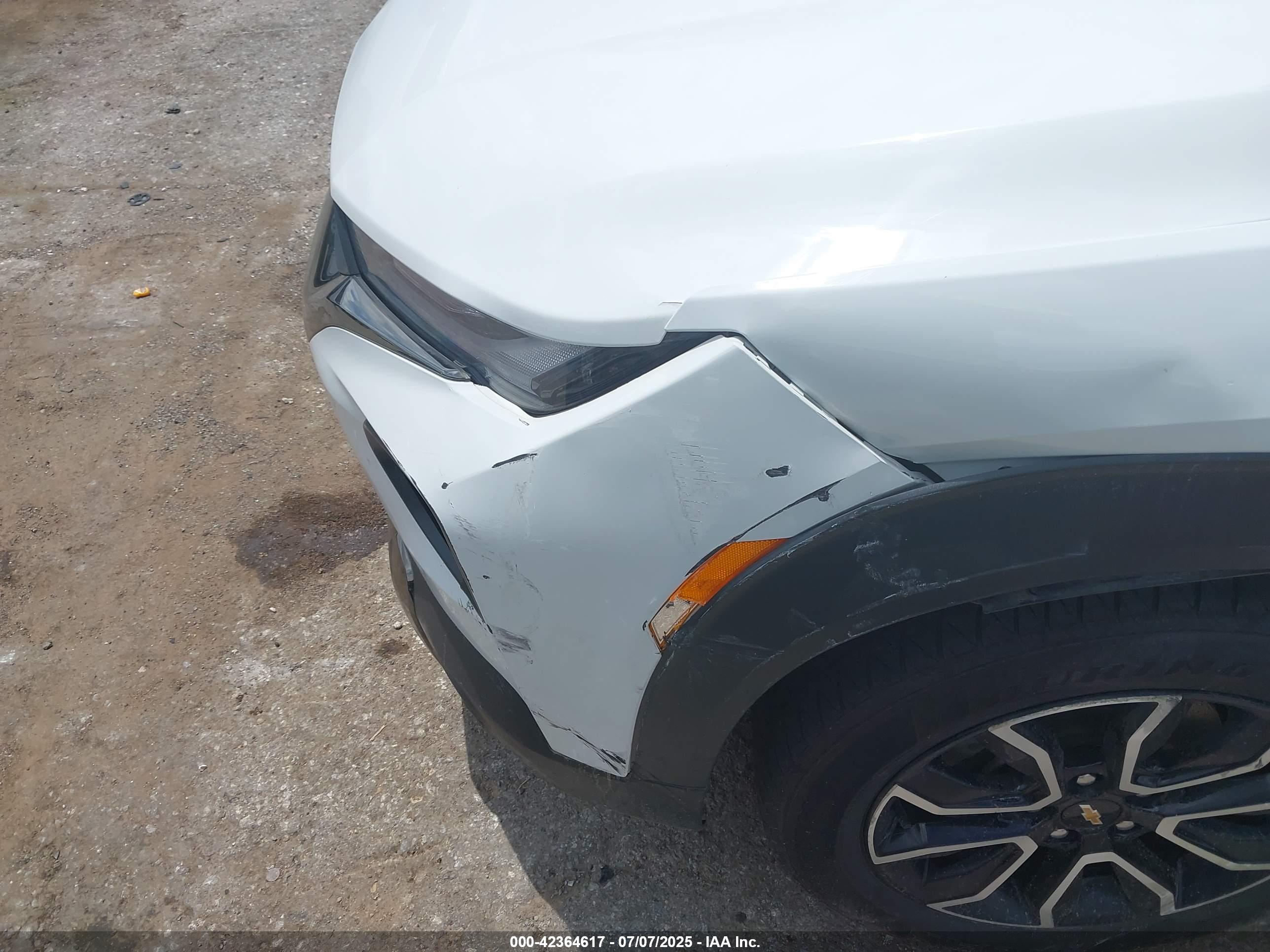 CHEVROLET TRAILBLAZER image 6