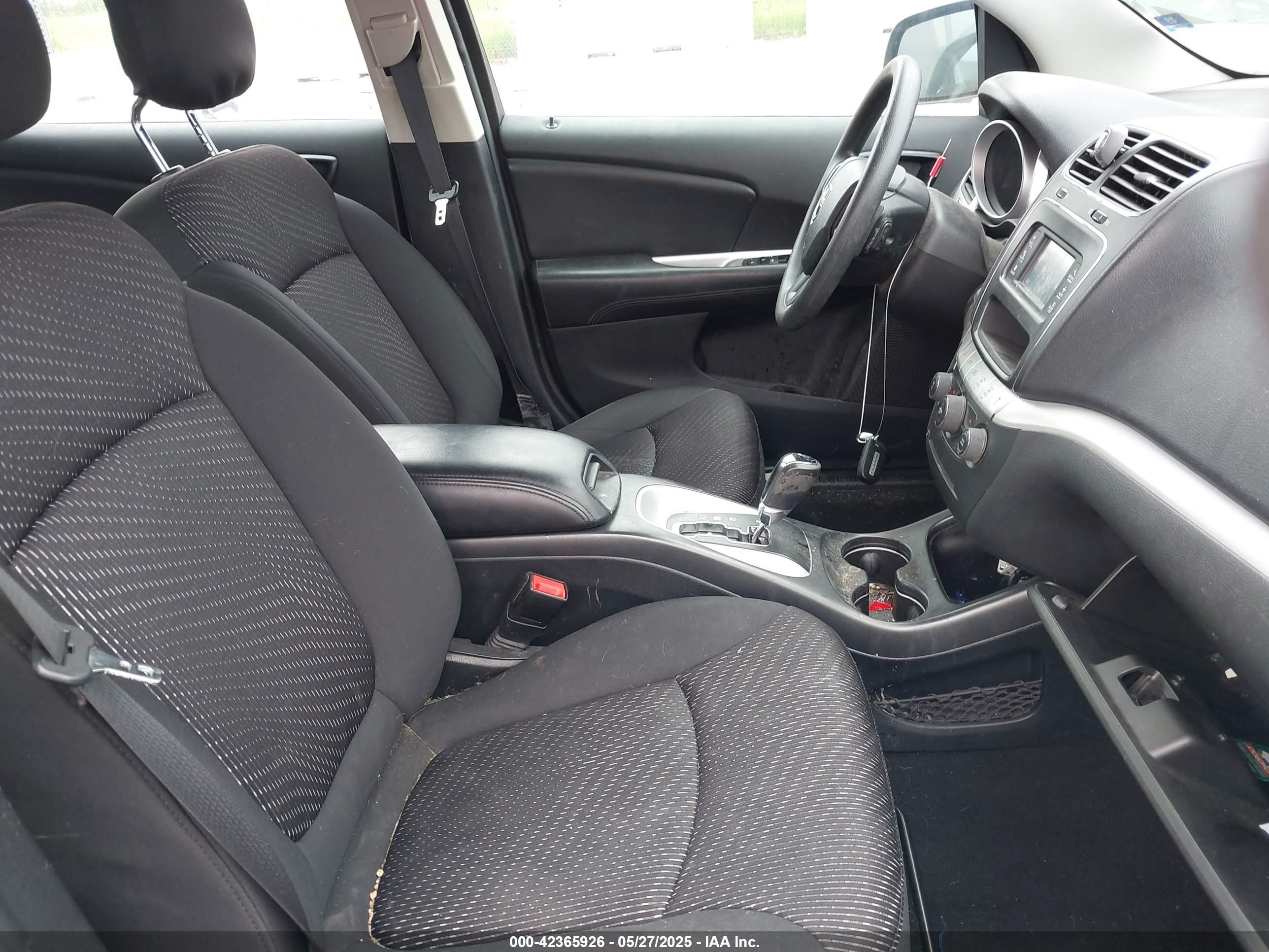 DODGE JOURNEY image 5