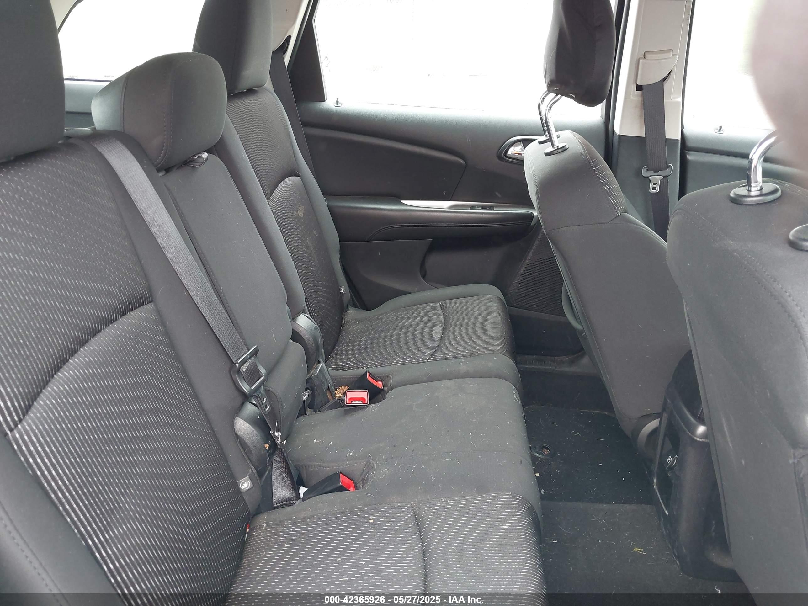 DODGE JOURNEY image 8