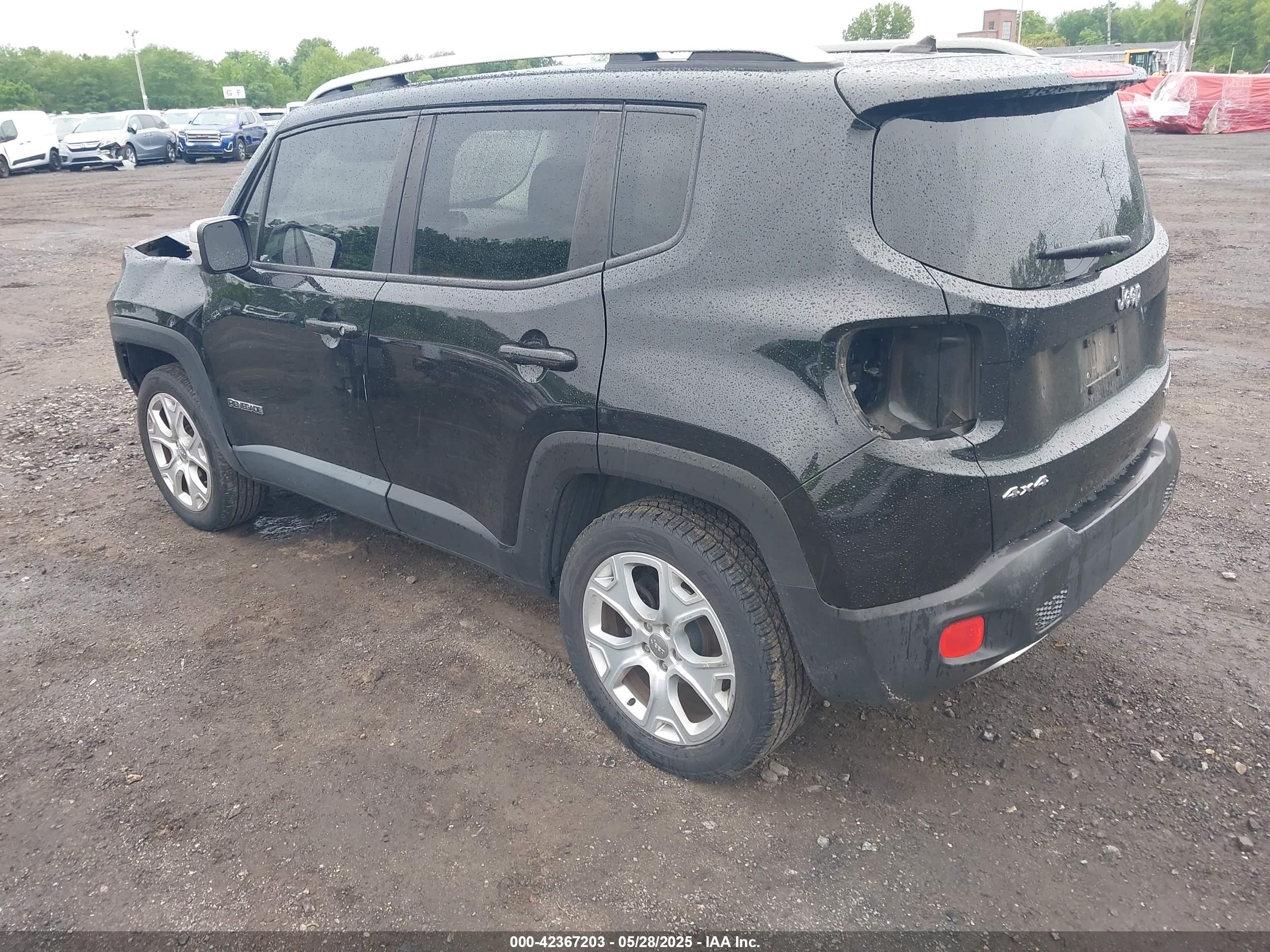 JEEP RENEGADE image 3