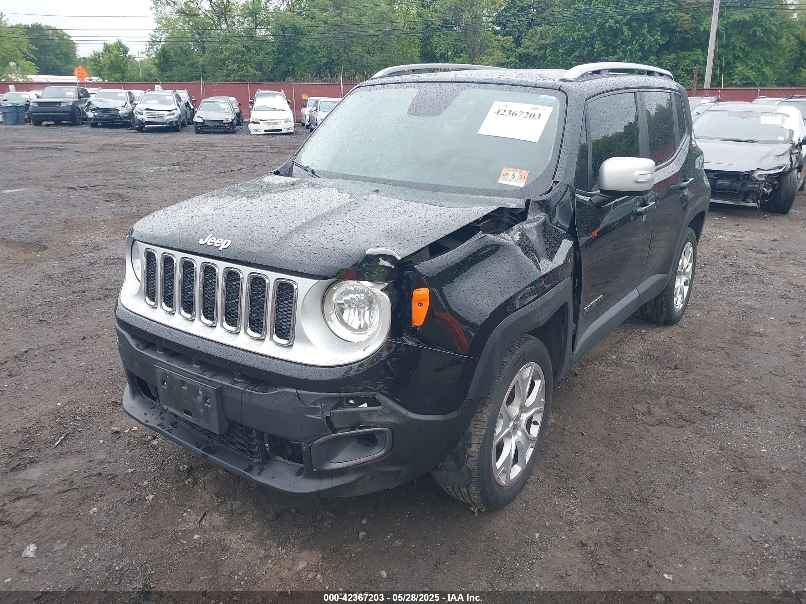 JEEP RENEGADE image 6