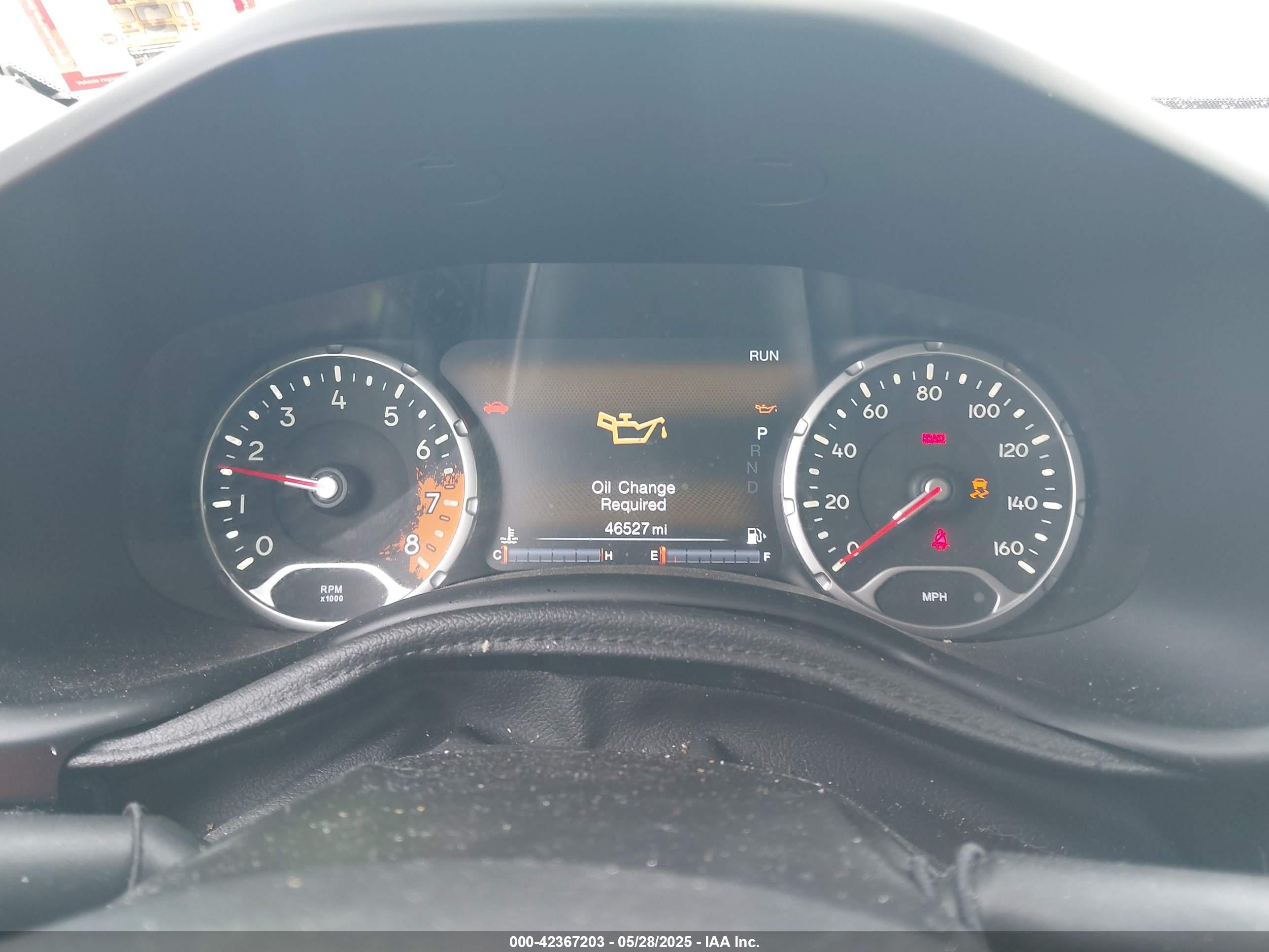 JEEP RENEGADE image 7